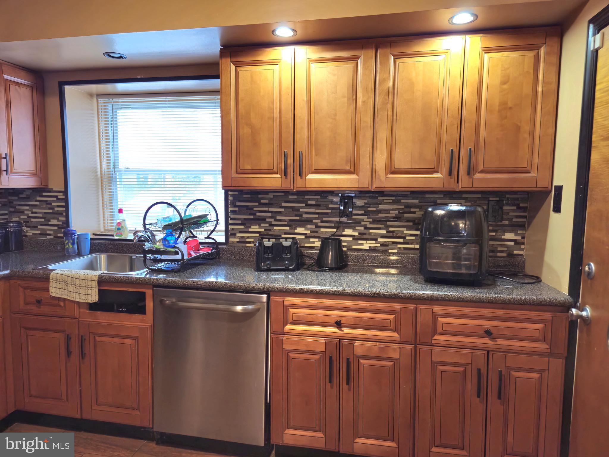 OVERBROOK - Residential