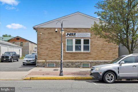 Photo of 411 N High Street, MILLVILLE, NJ 08332 (MLS # NJCB2024342) Photo of 411 N High Street, MILLVILLE, NJ 08332 (MLS # NJCB2024342)