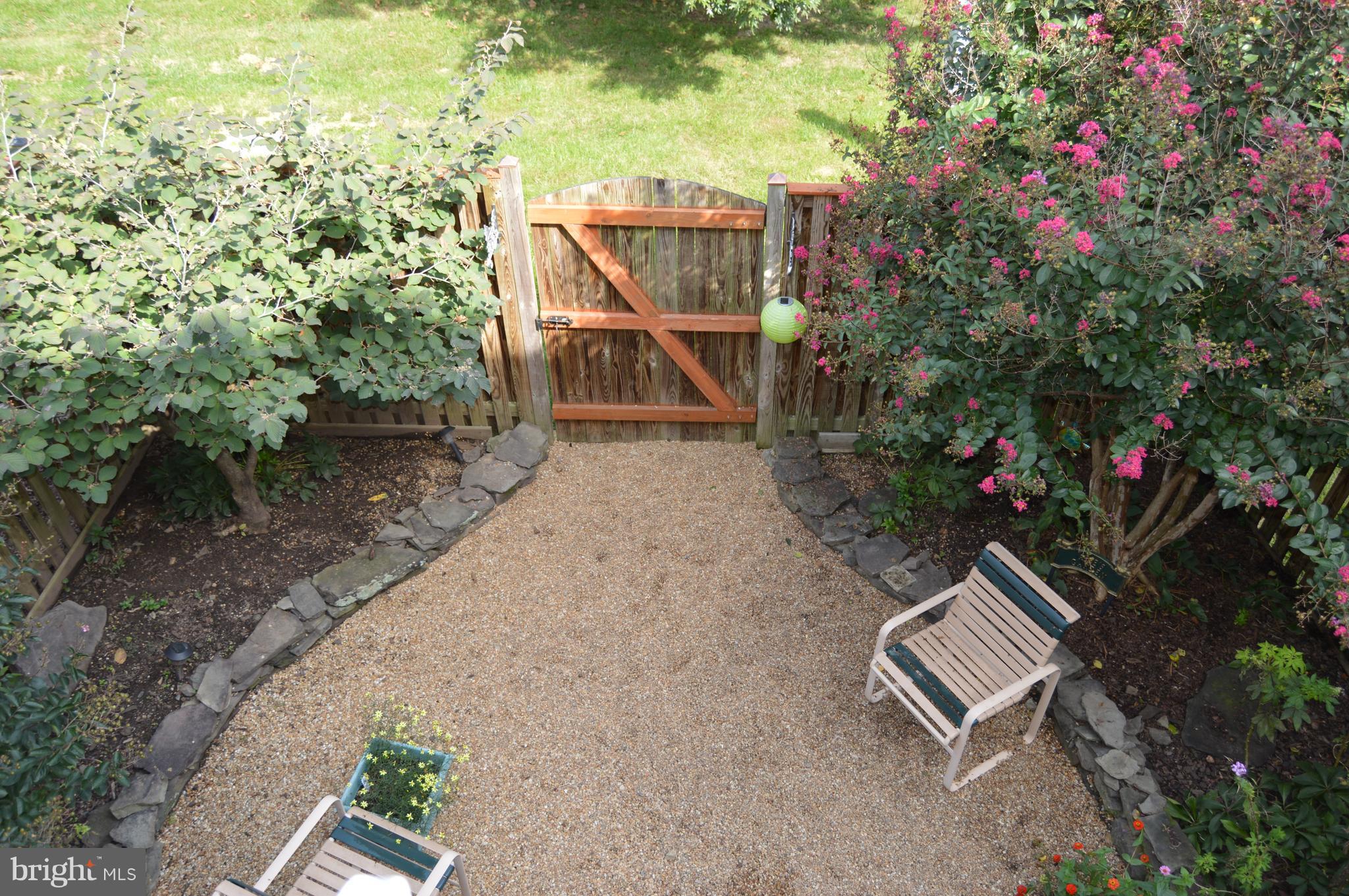 RIDGES AT ASHBURN - Residential