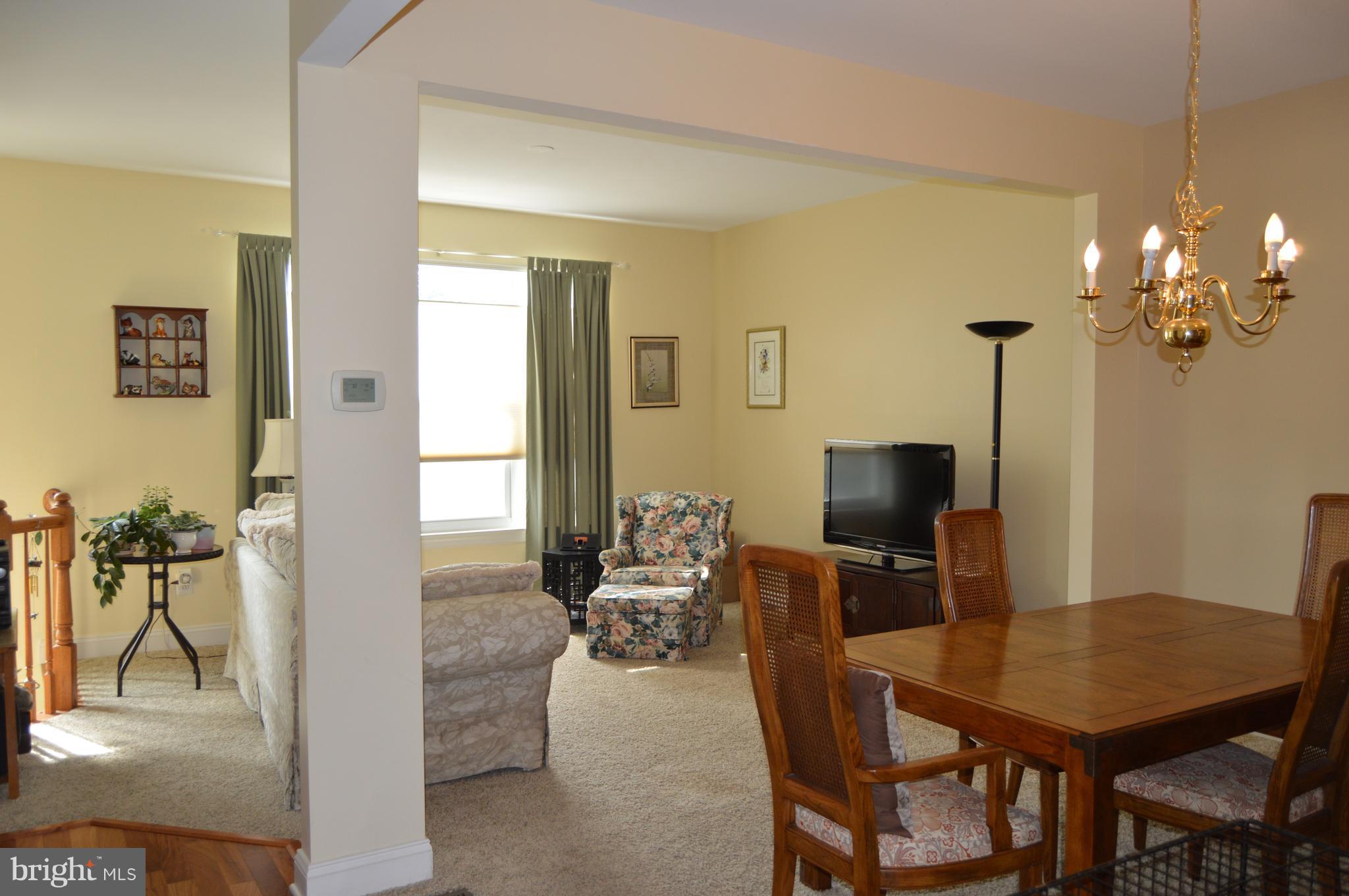 RIDGES AT ASHBURN - Residential