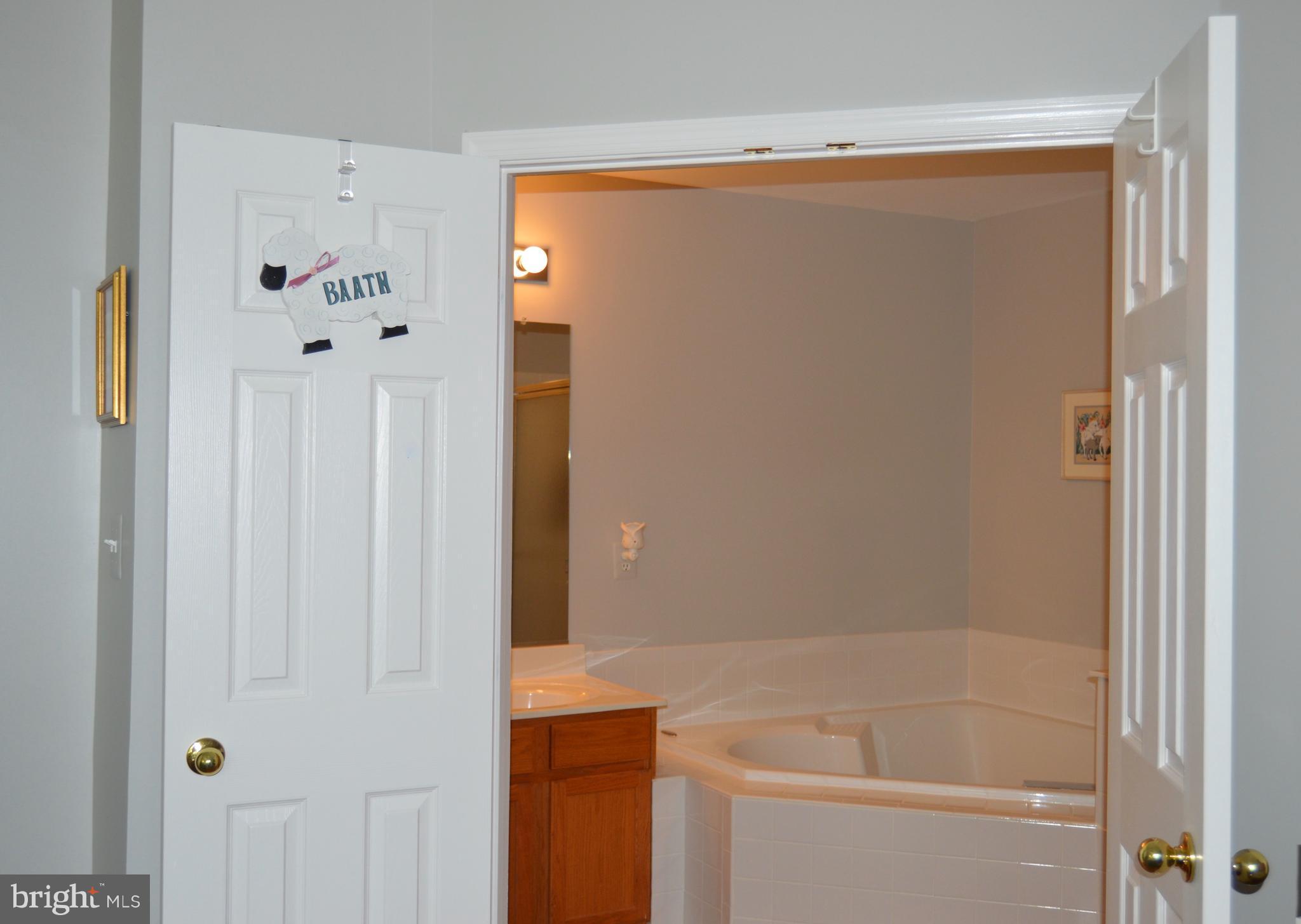 RIDGES AT ASHBURN - Residential