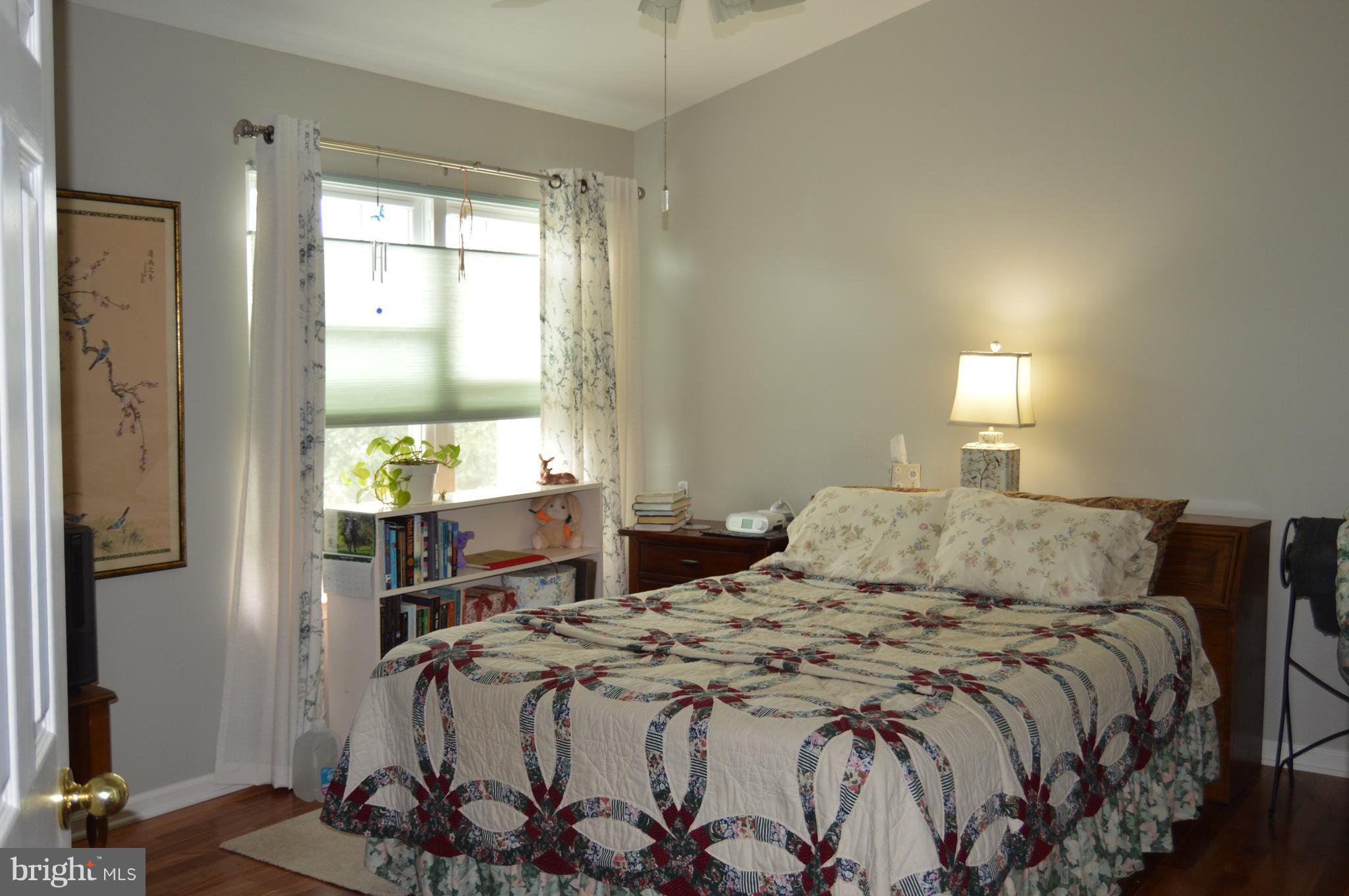 RIDGES AT ASHBURN - Residential