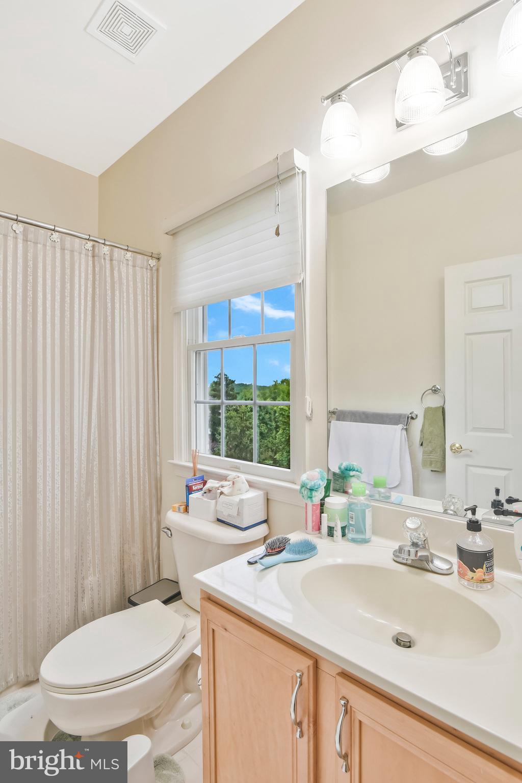 BELMONT COUNTRY CLUB - Residential