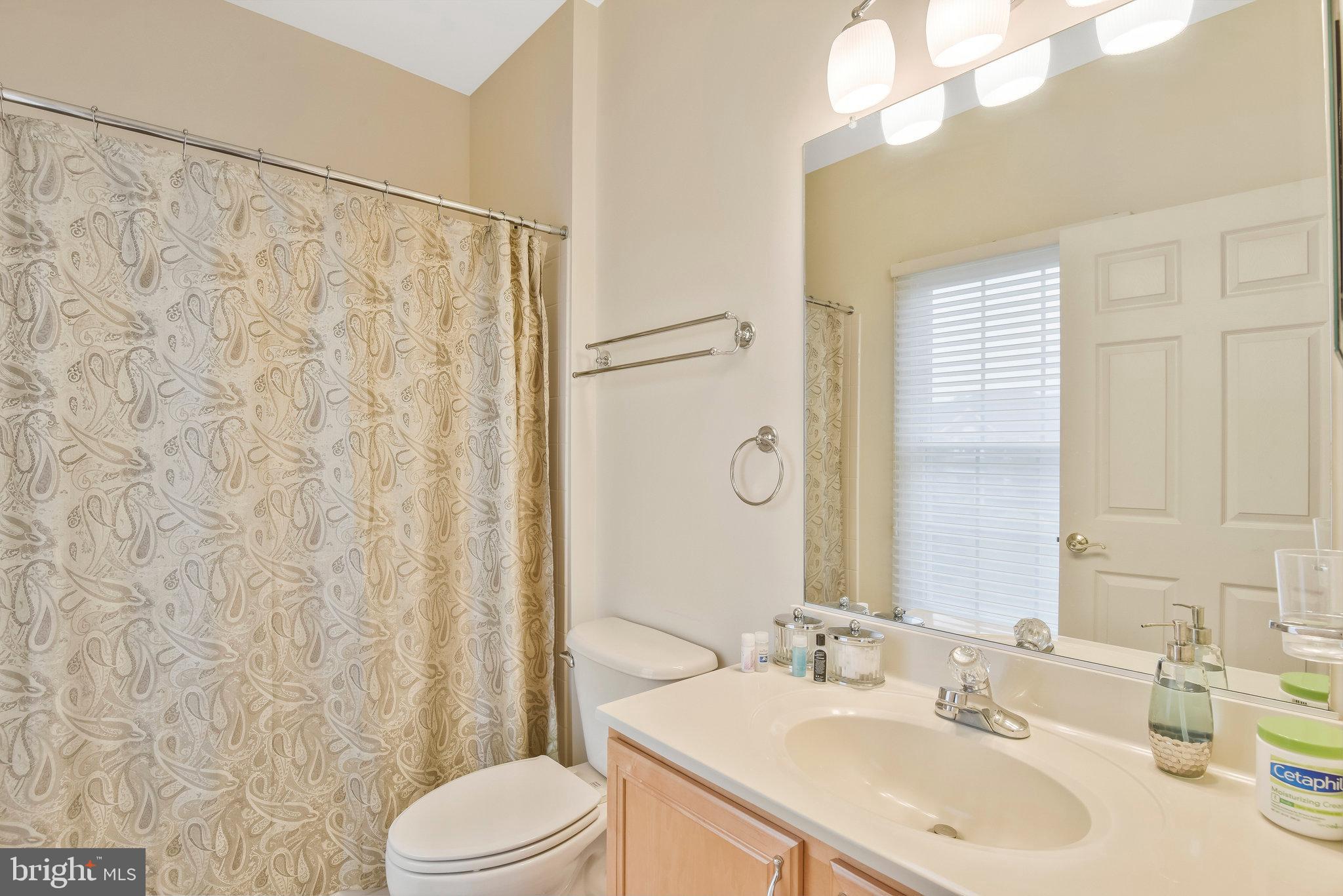 BELMONT COUNTRY CLUB - Residential