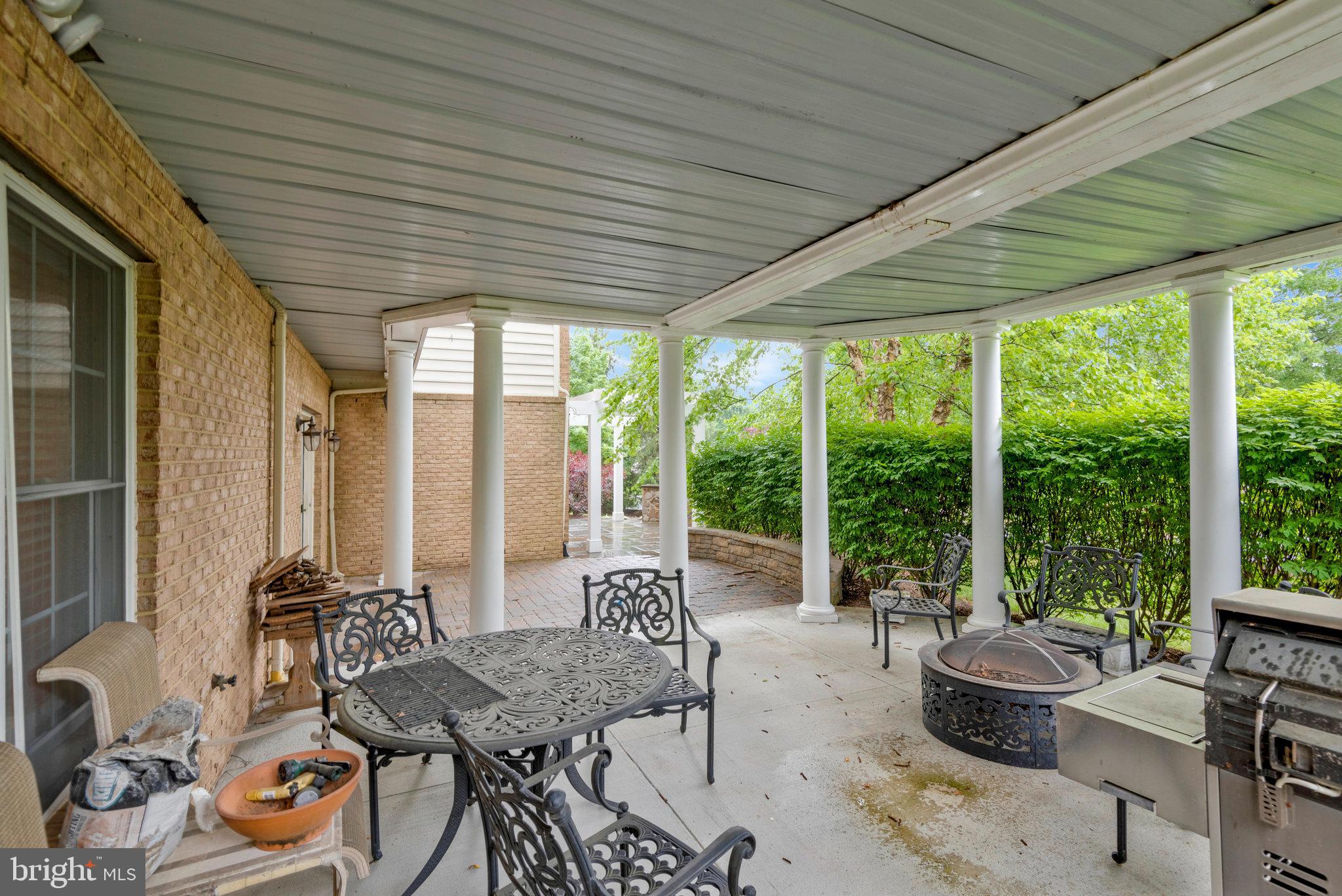 BELMONT COUNTRY CLUB - Residential