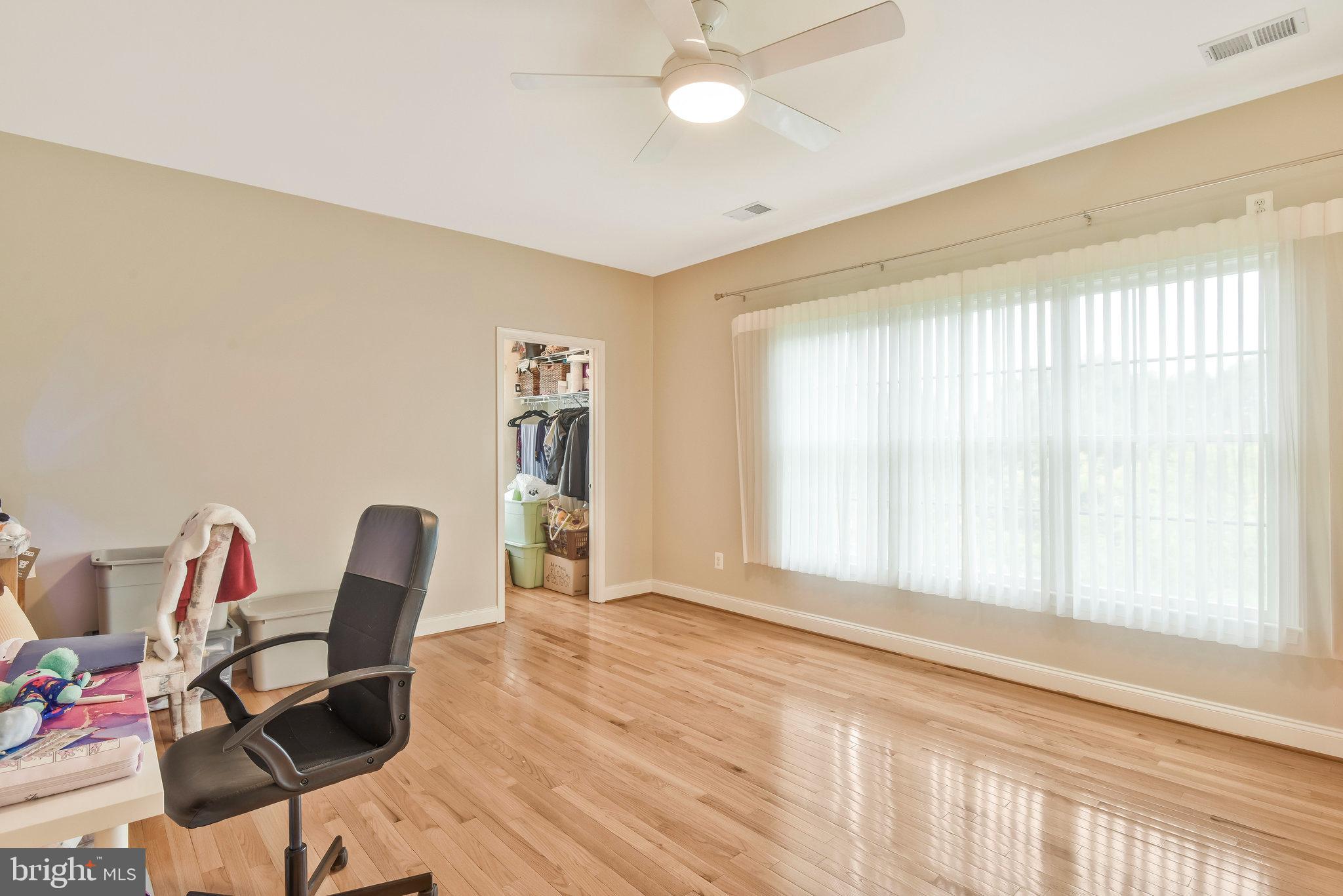 BELMONT COUNTRY CLUB - Residential