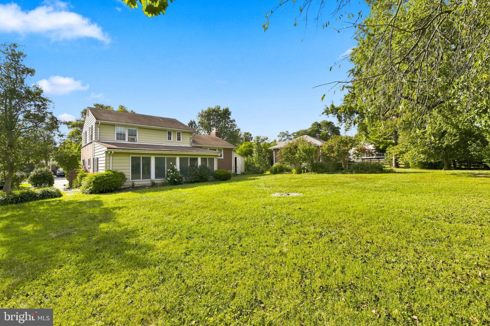 2123 EASTRIDGE ROAD
