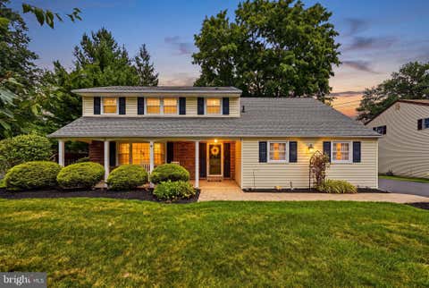 Homes For Sale - 663 Serrill Drive<br/> HATBORO, PA 19040