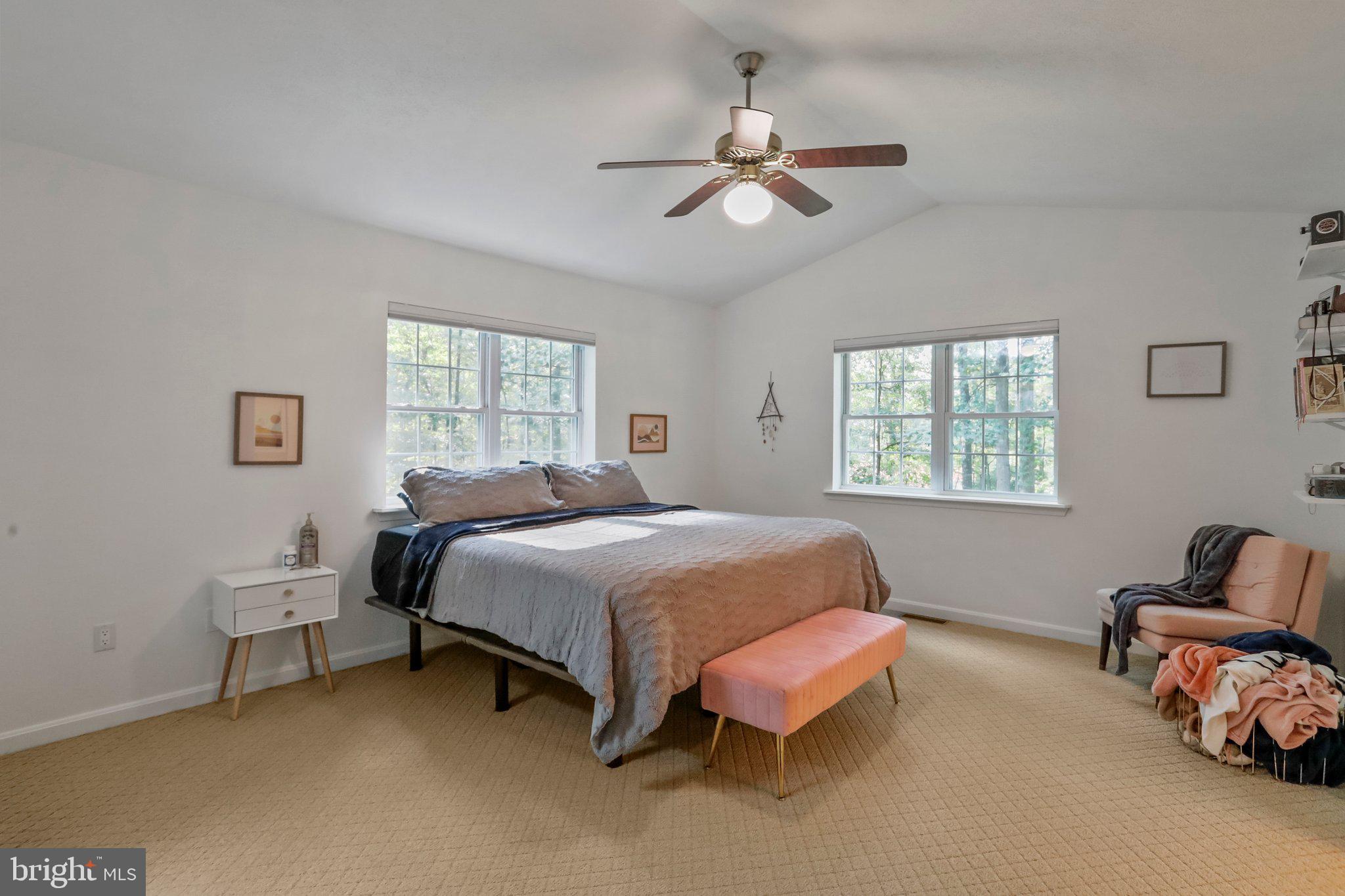 FRY'S MOUNTAIN ESTATES - Residential