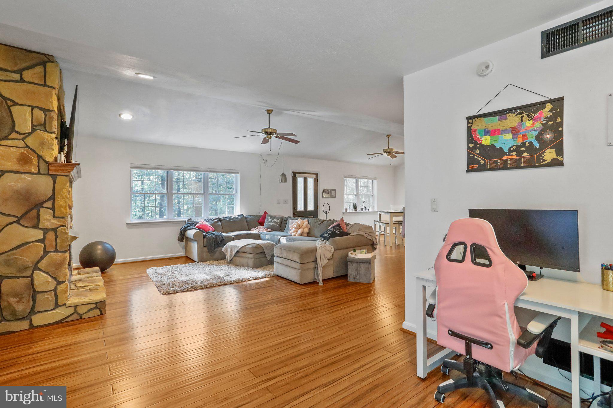 FRY'S MOUNTAIN ESTATES - Residential