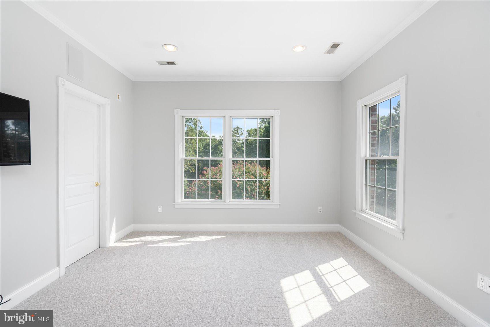 BATTER BROOK FARMS - Residential