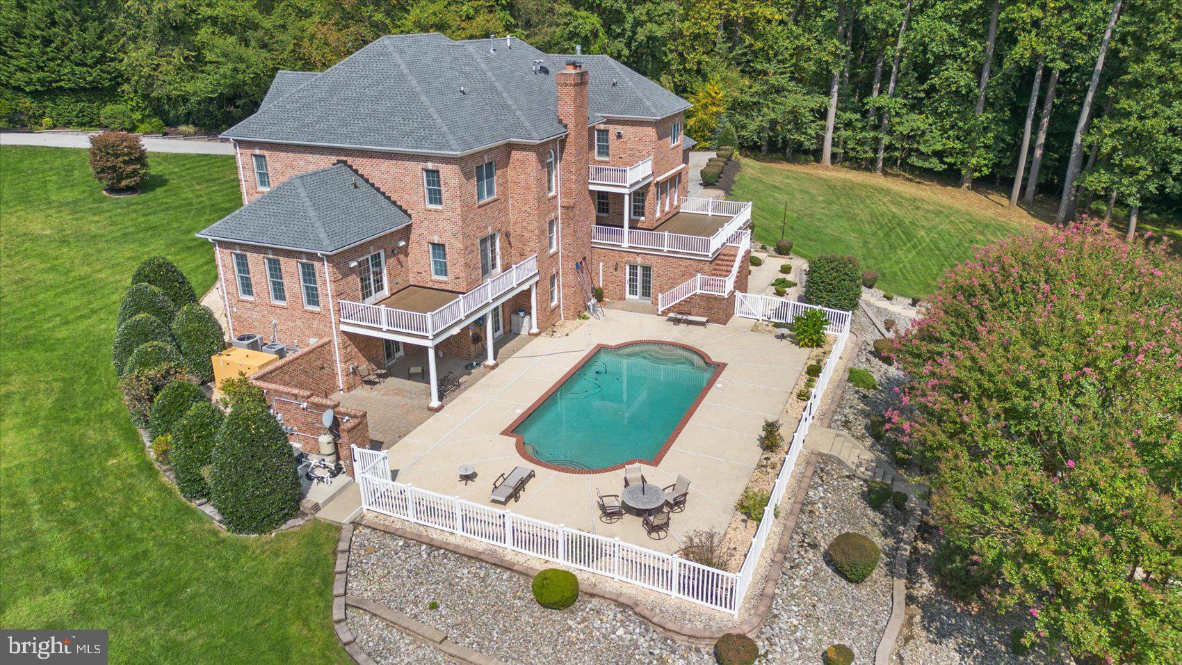 BATTER BROOK FARMS - Residential