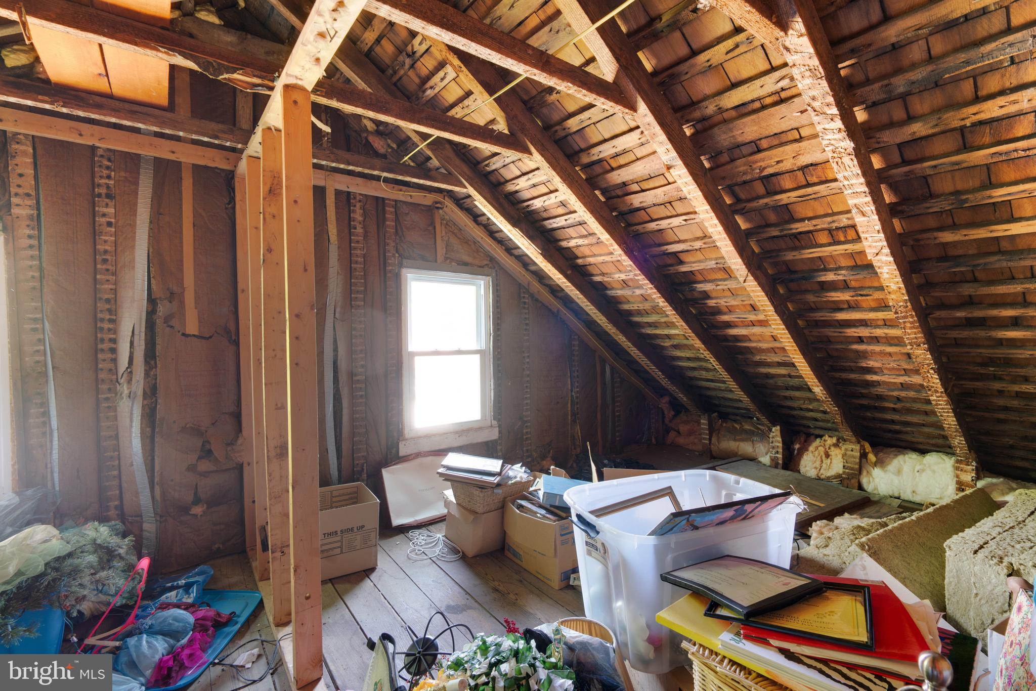 CRUMPTON - Residential