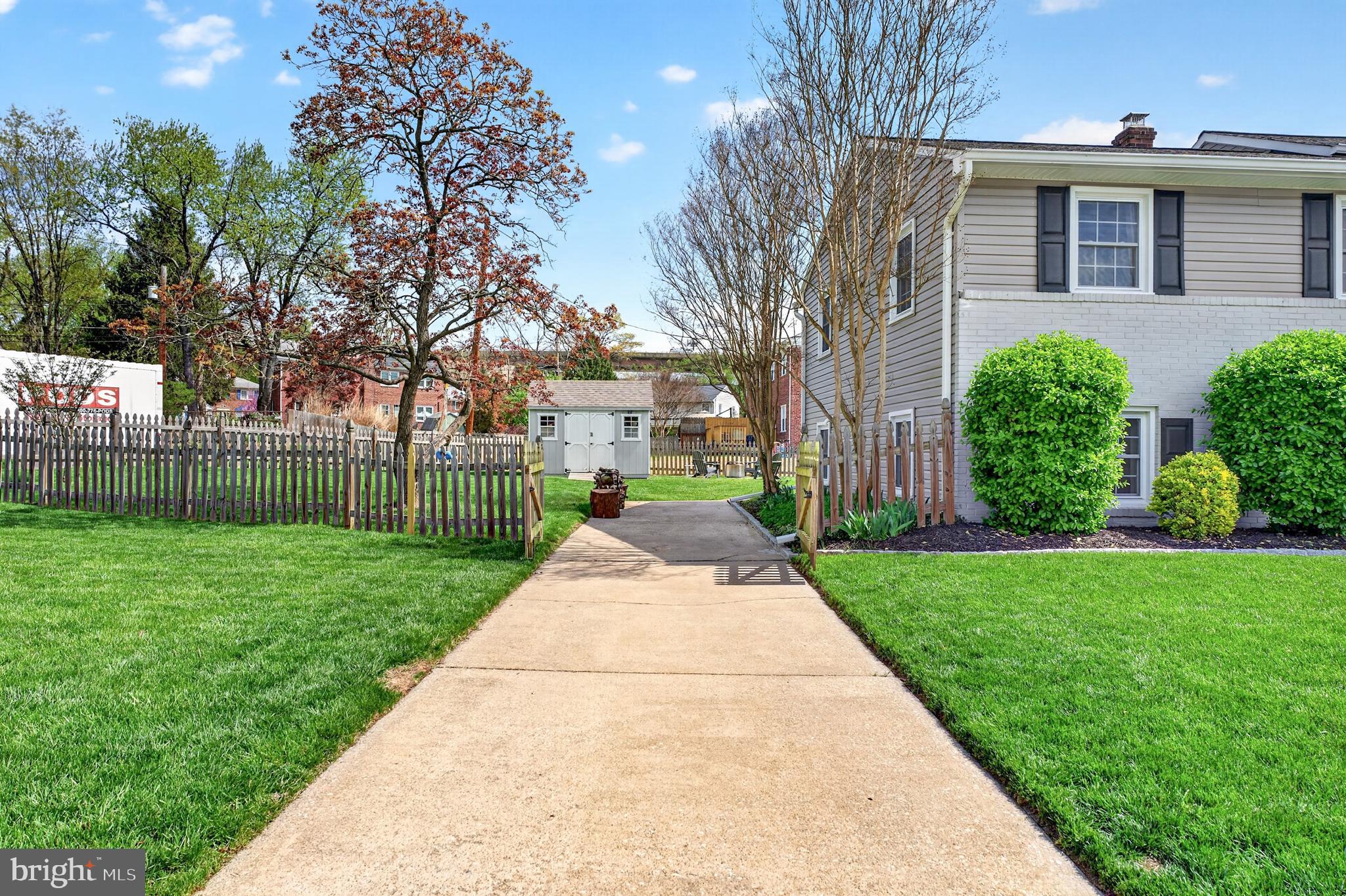 THORNLEIGH - Residential