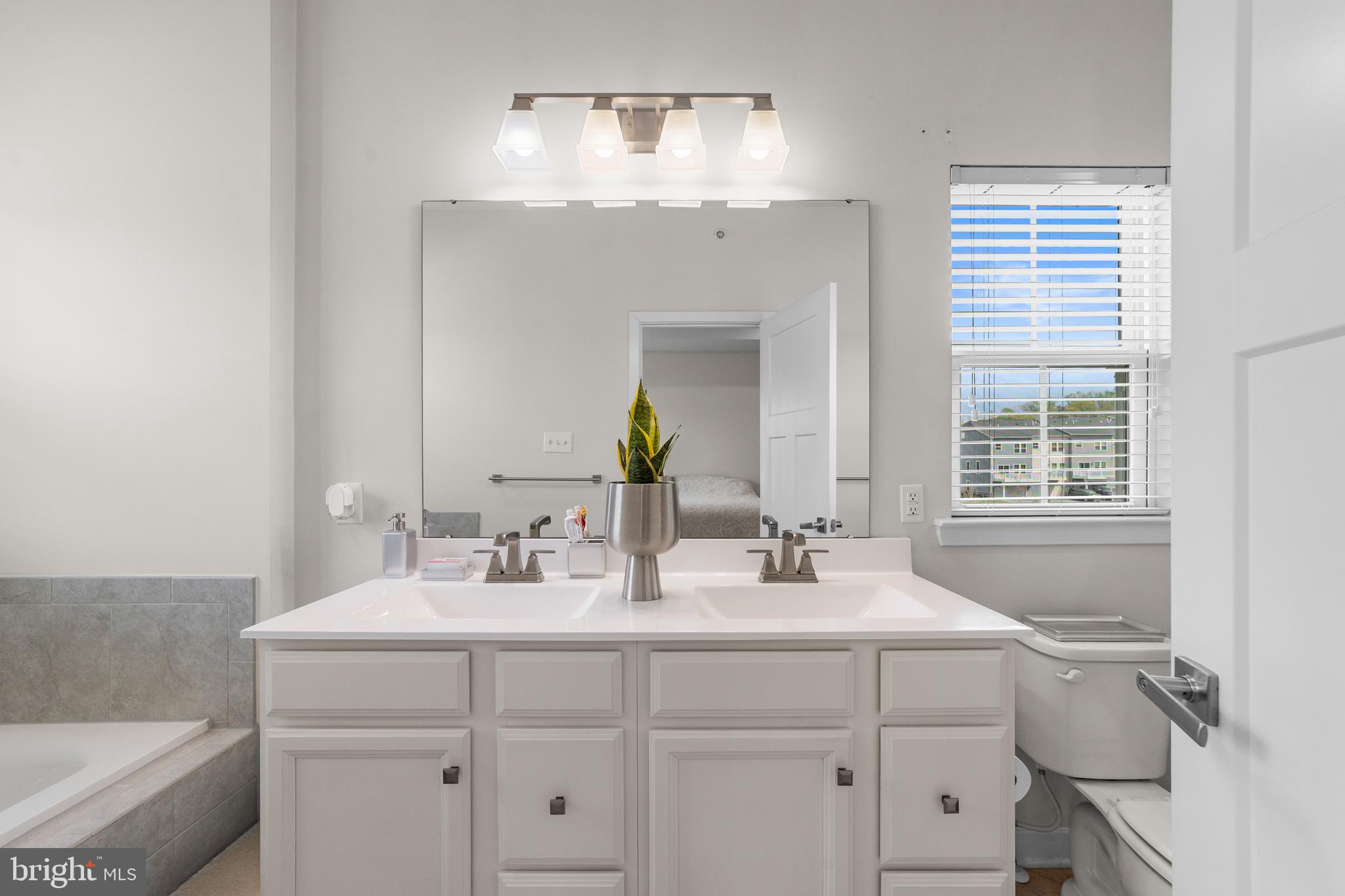 DOWNINGTOWN - Residential