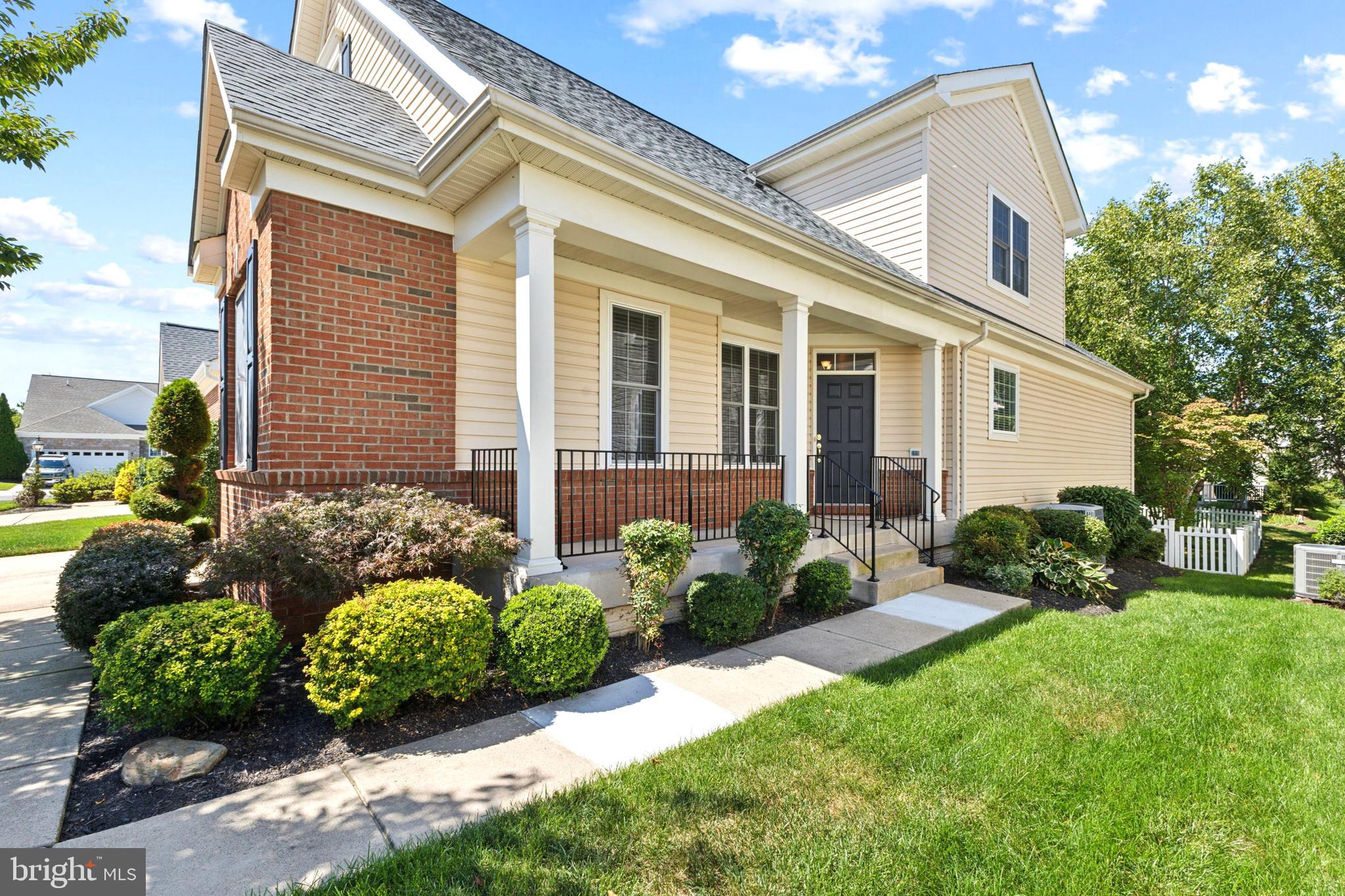 HERITAGE HUNT - Residential