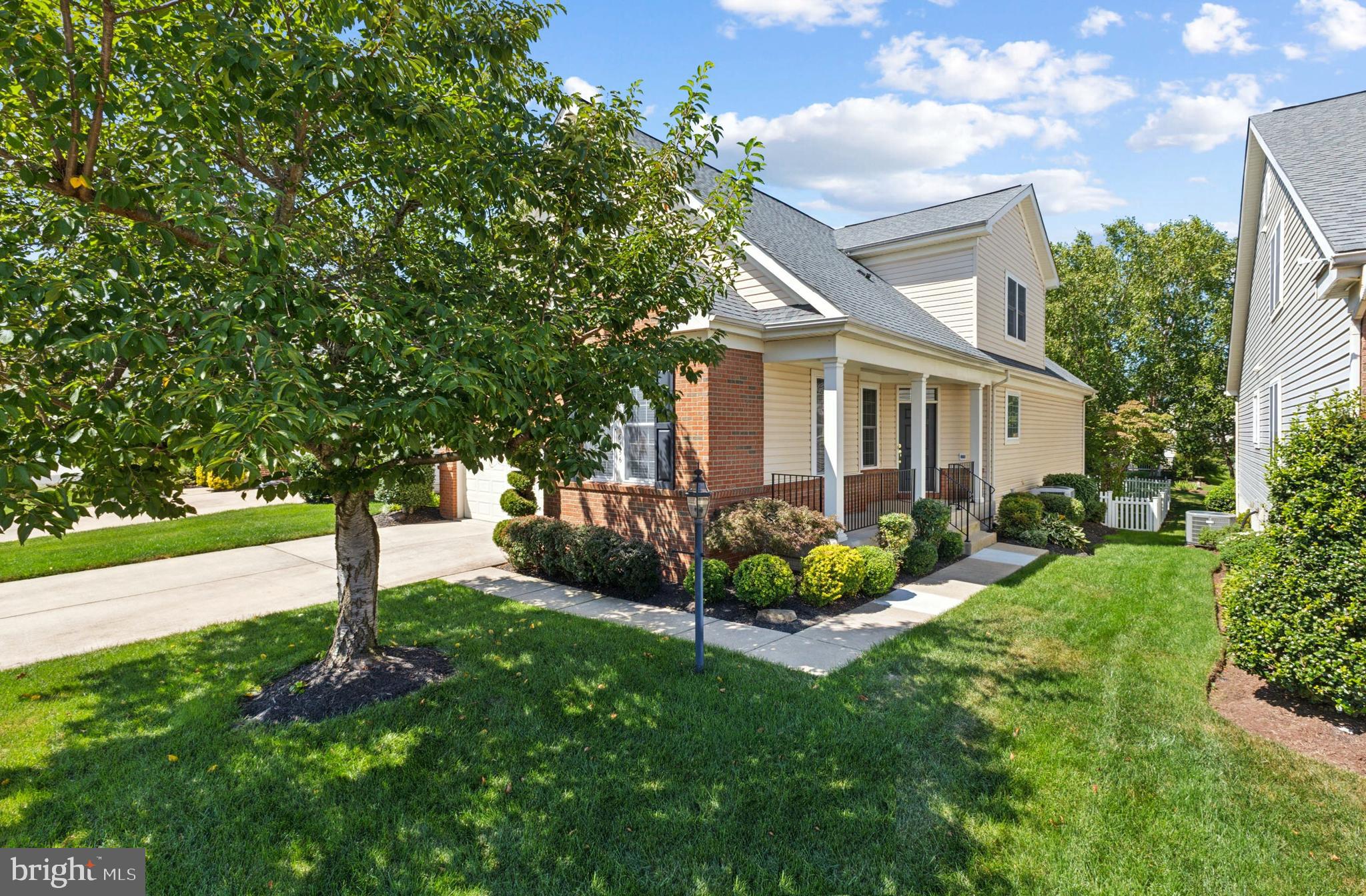 6156 FERRIER COURT