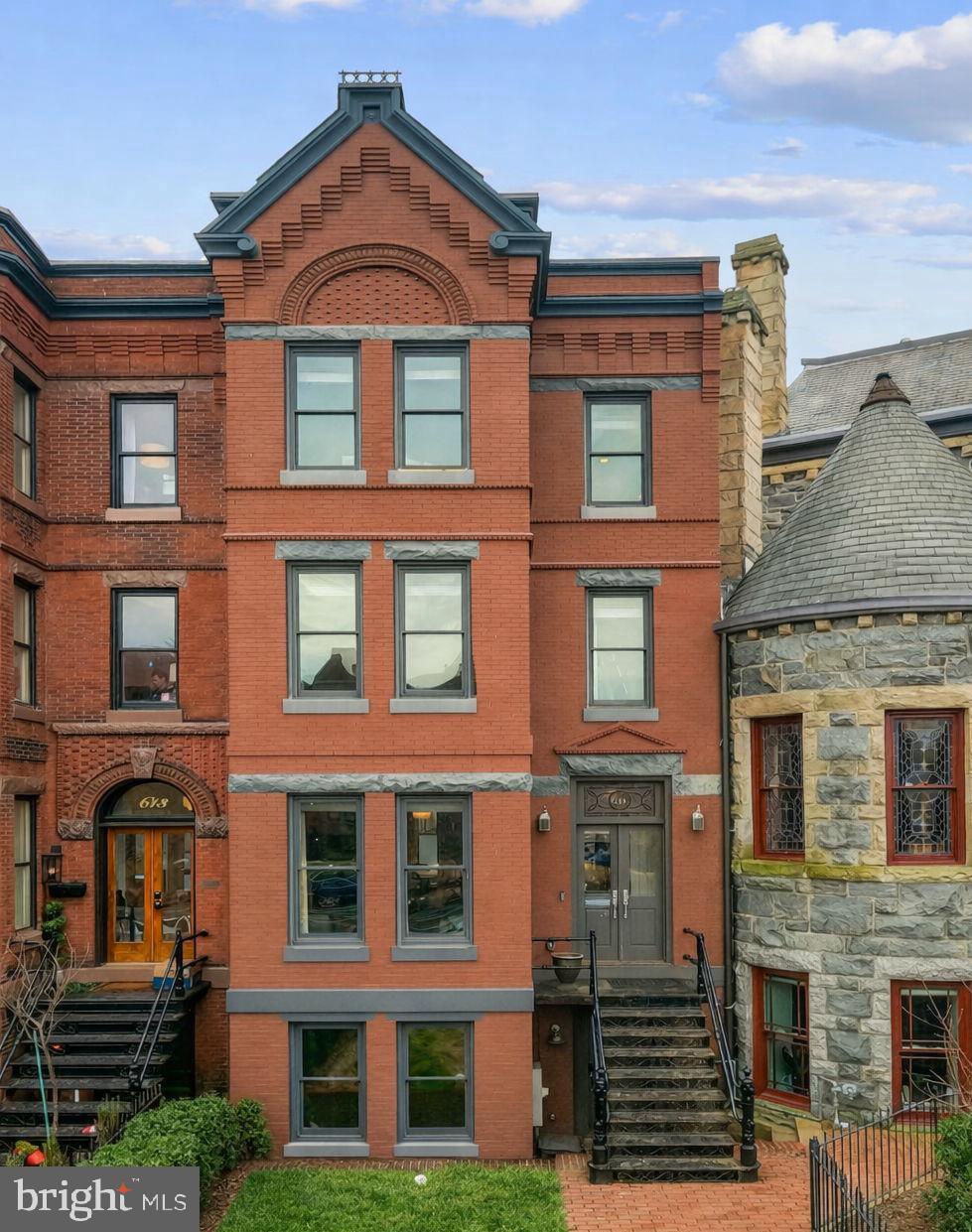 611 MARYLAND AVENUE NE