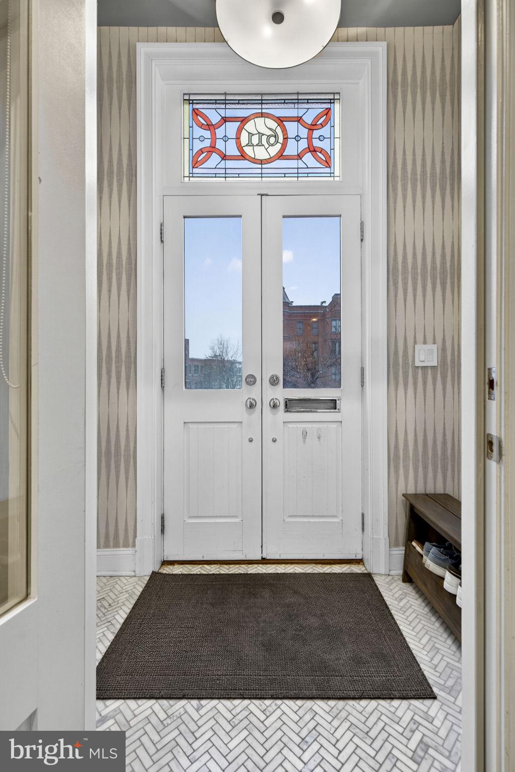 611 MARYLAND AVENUE NE