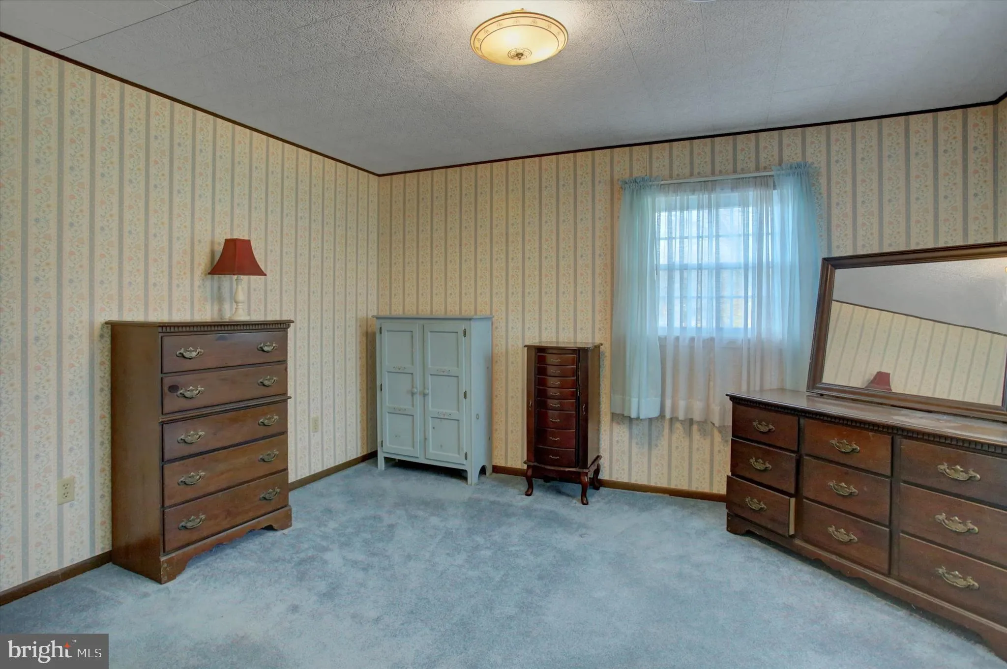 Newburg, Pennsylvania 17240, United States, 4 Bedrooms Bedrooms, ,3 BathroomsBathrooms,Residential,Active,247352