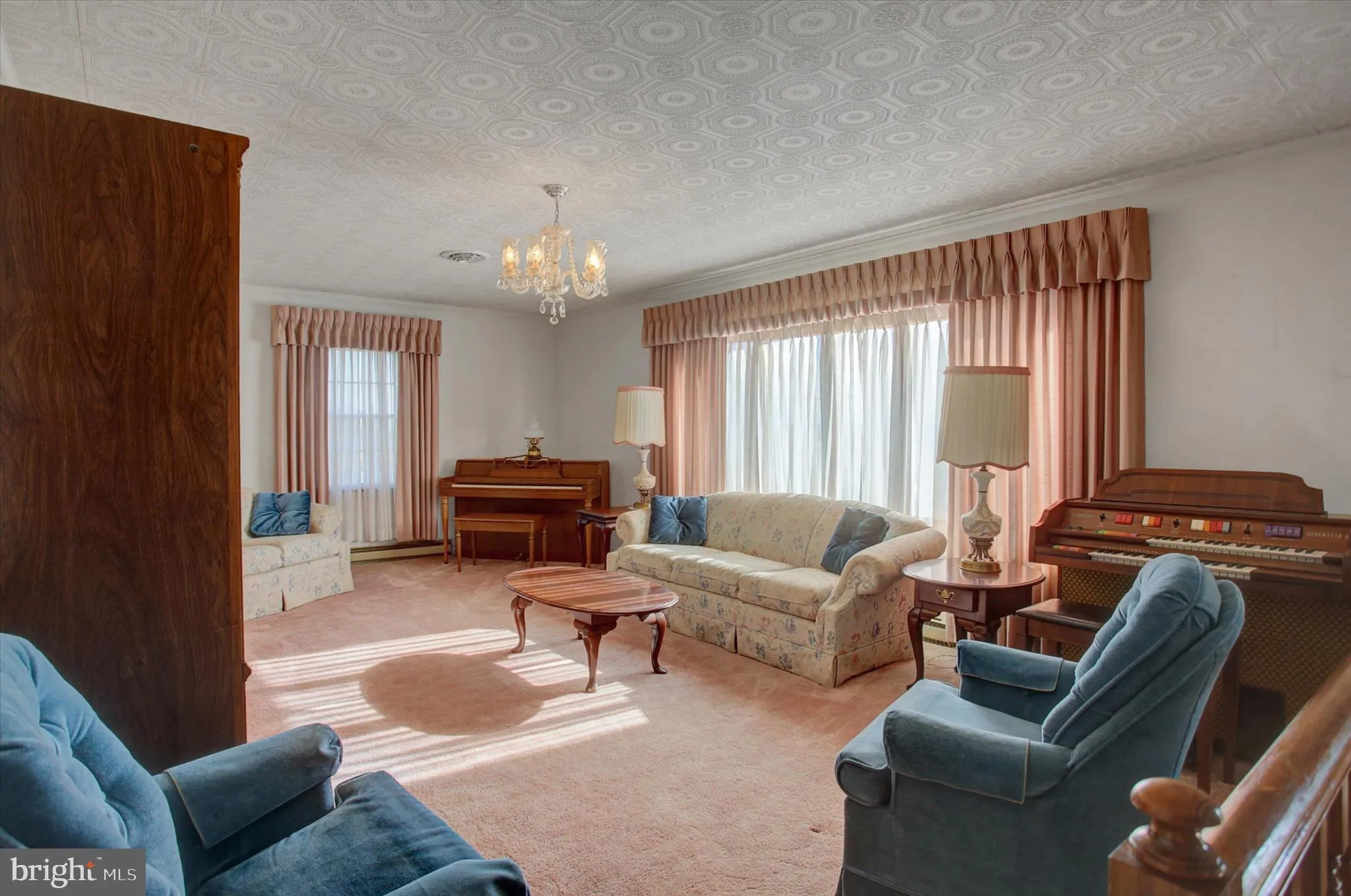 Newburg, Pennsylvania 17240, United States, 4 Bedrooms Bedrooms, ,3 BathroomsBathrooms,Residential,Active,247352