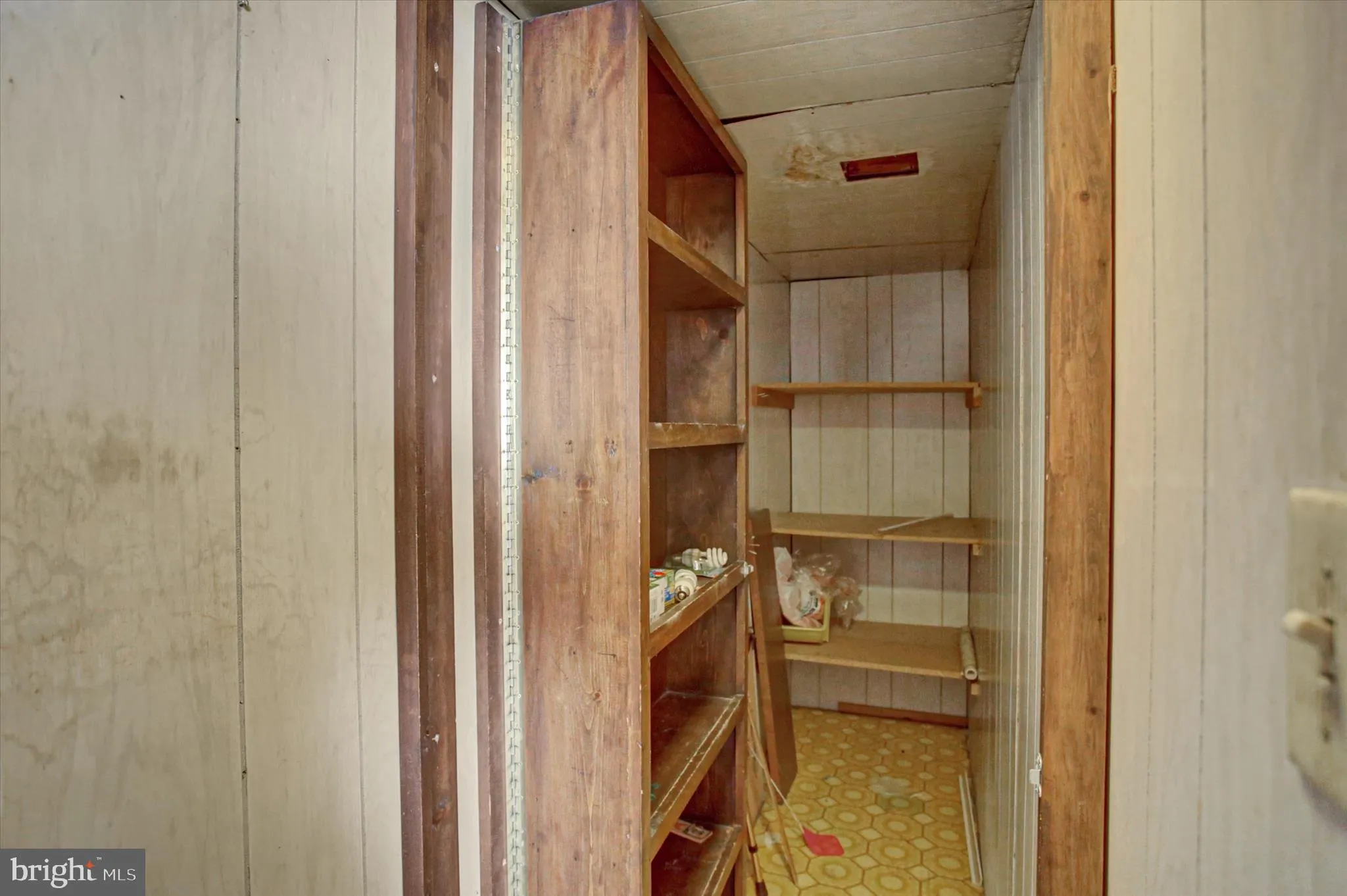 Newburg, Pennsylvania 17240, United States, 4 Bedrooms Bedrooms, ,3 BathroomsBathrooms,Residential,Active,247352