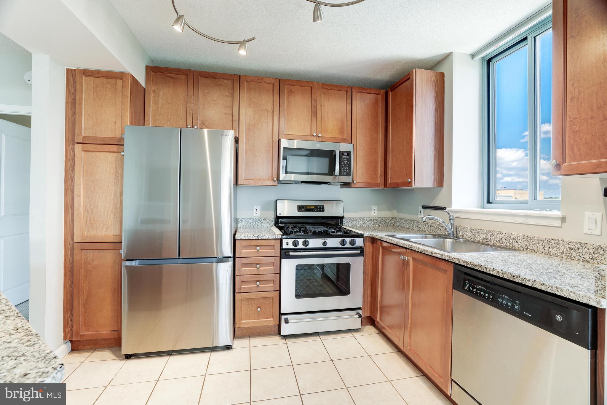 BALLSTON - Residential Lease