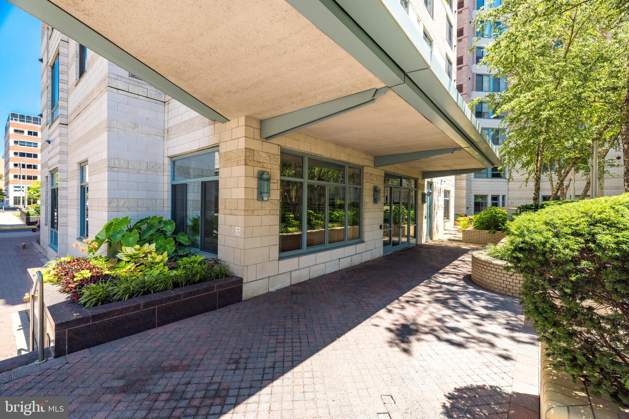 BALLSTON - Residential Lease