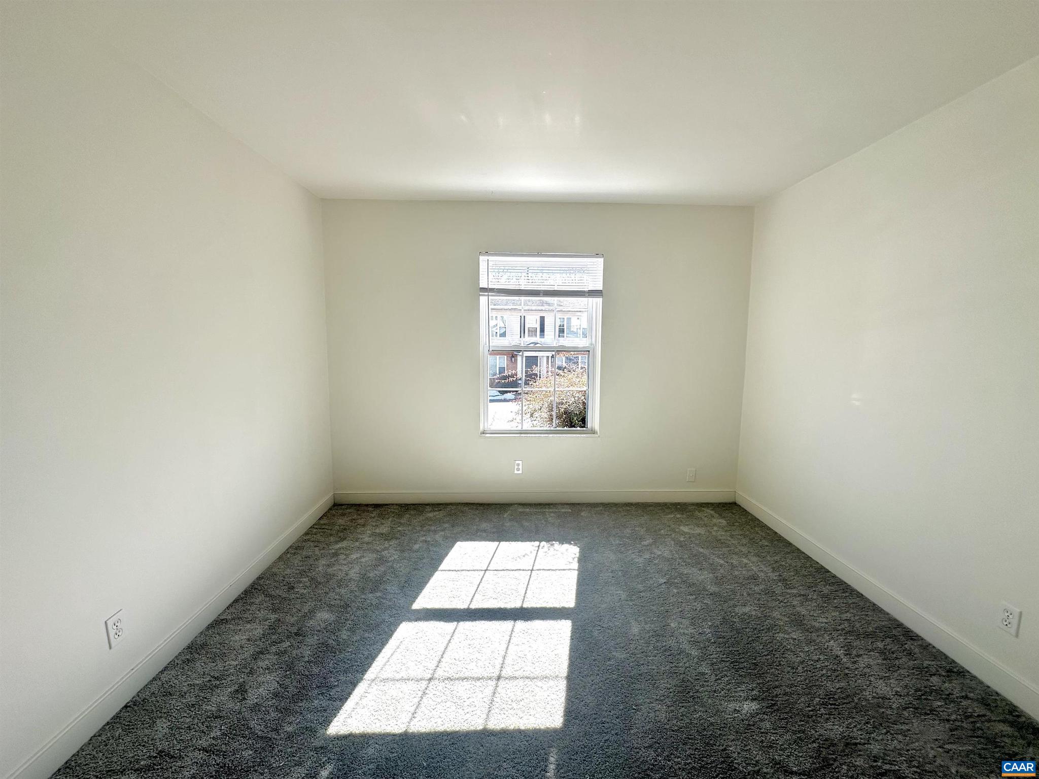 FOUNTAIN COURT - Residential Lease