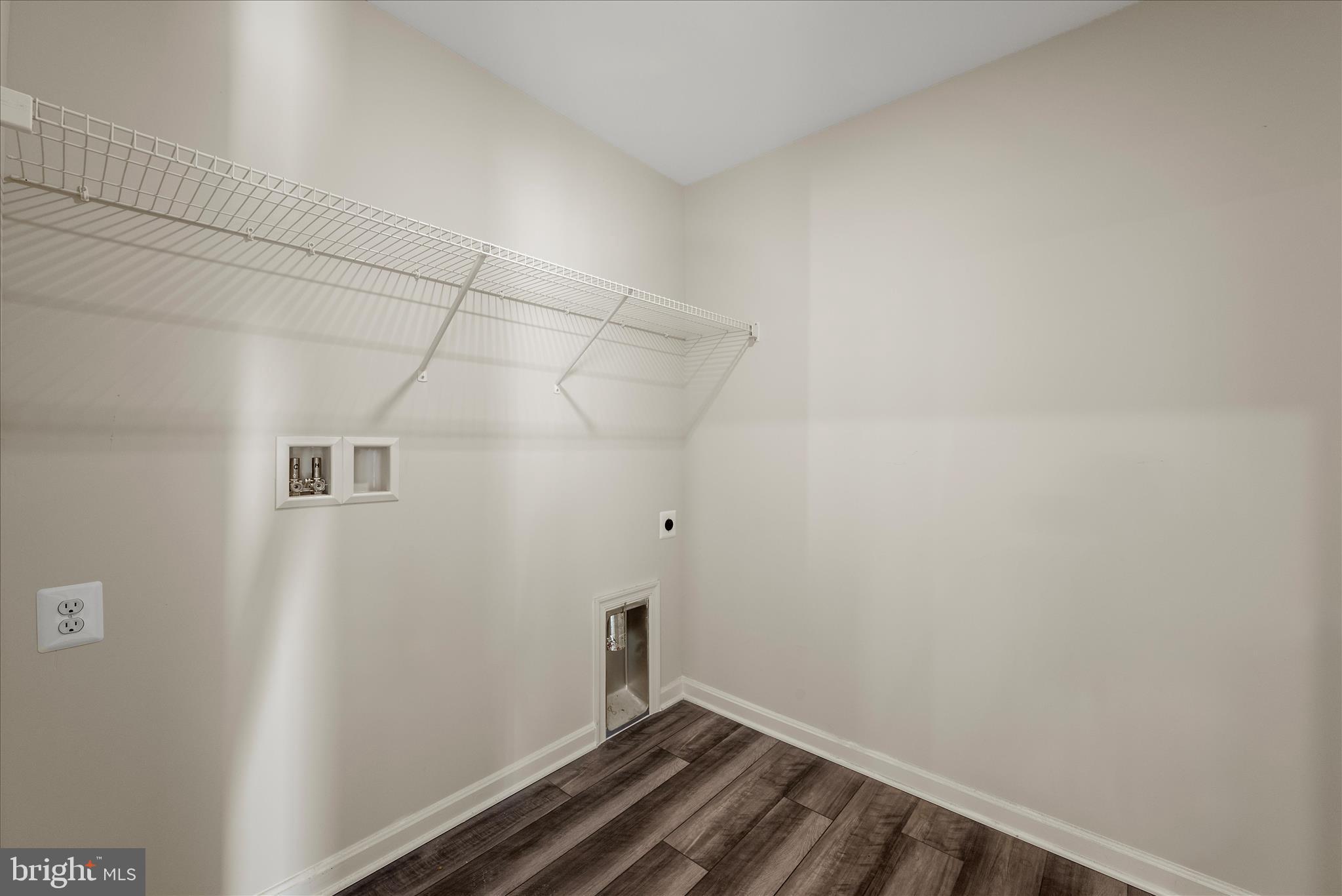 THE VILLAGE AT CEDAR CREEK - Residential