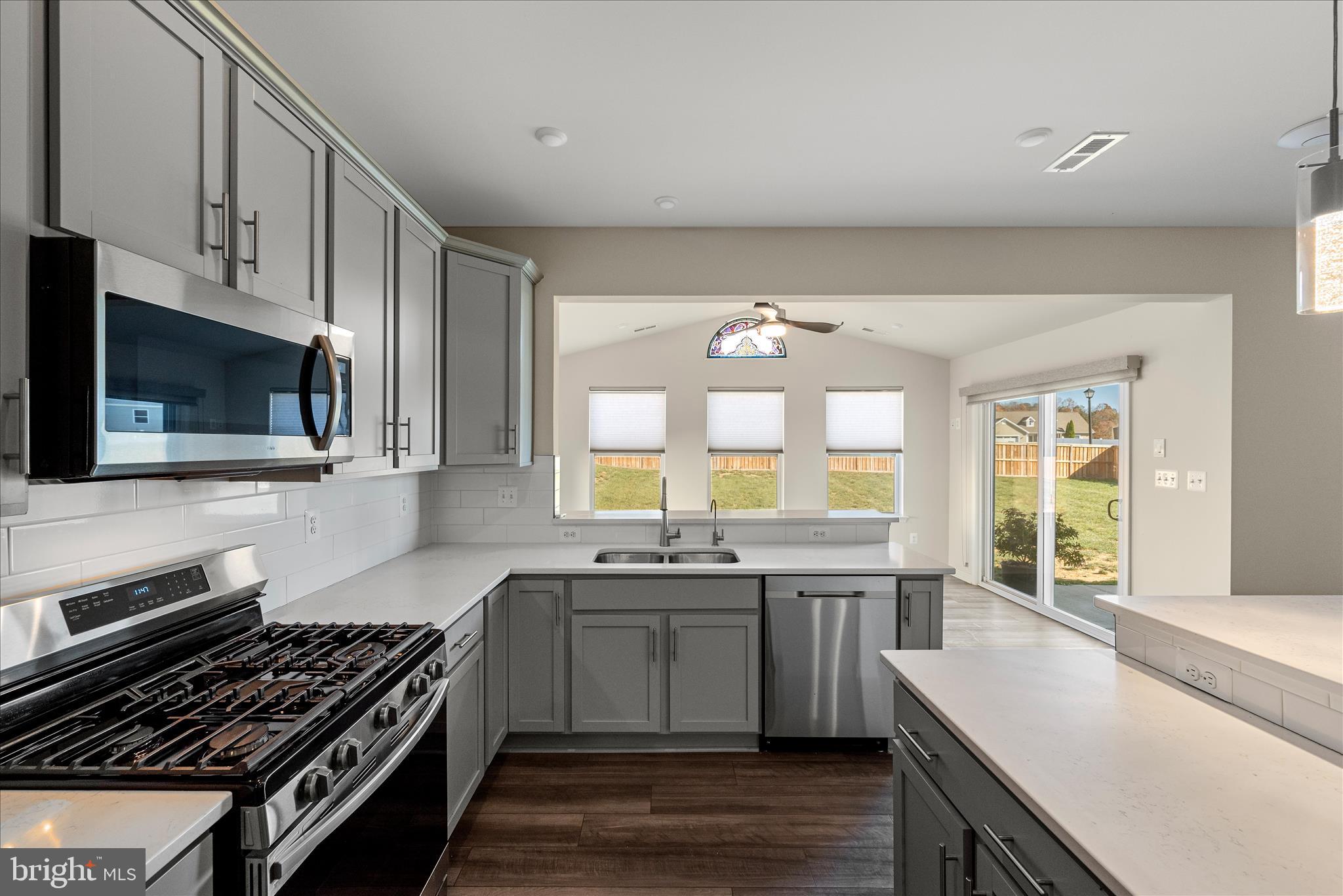 THE VILLAGE AT CEDAR CREEK - Residential