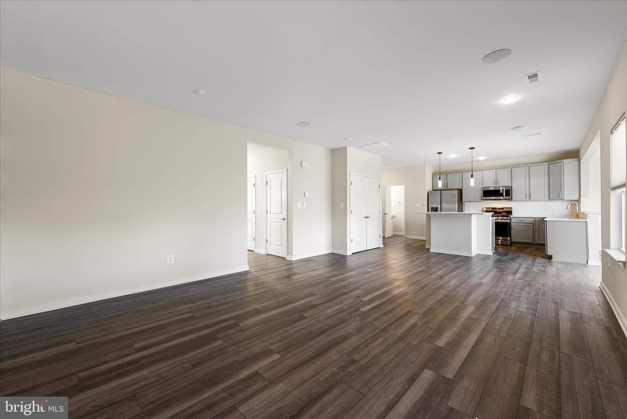 THE VILLAGE AT CEDAR CREEK - Residential