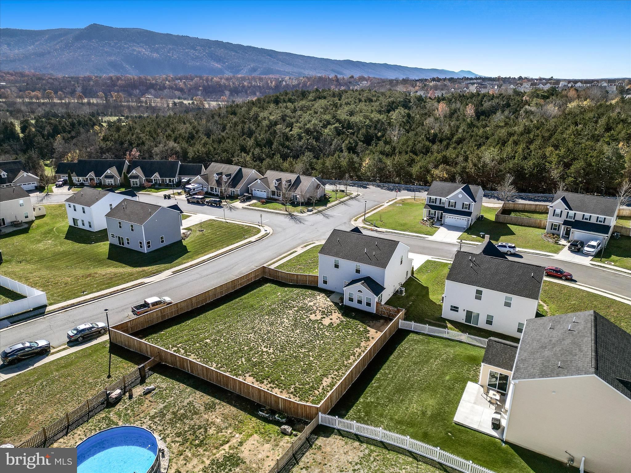 THE VILLAGE AT CEDAR CREEK - Residential