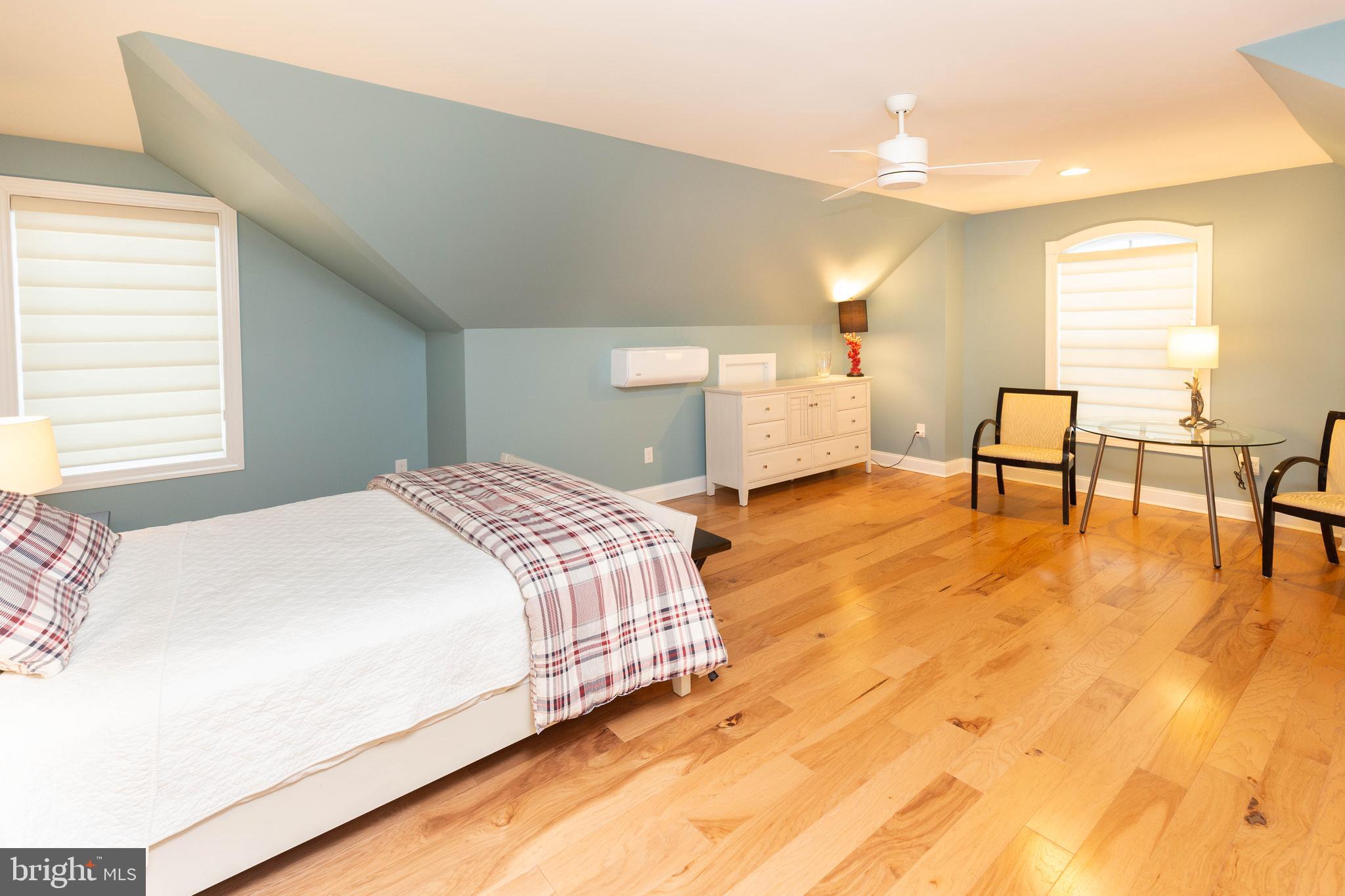 SAWGRASS AT WHITE OAK CREEK - Residential