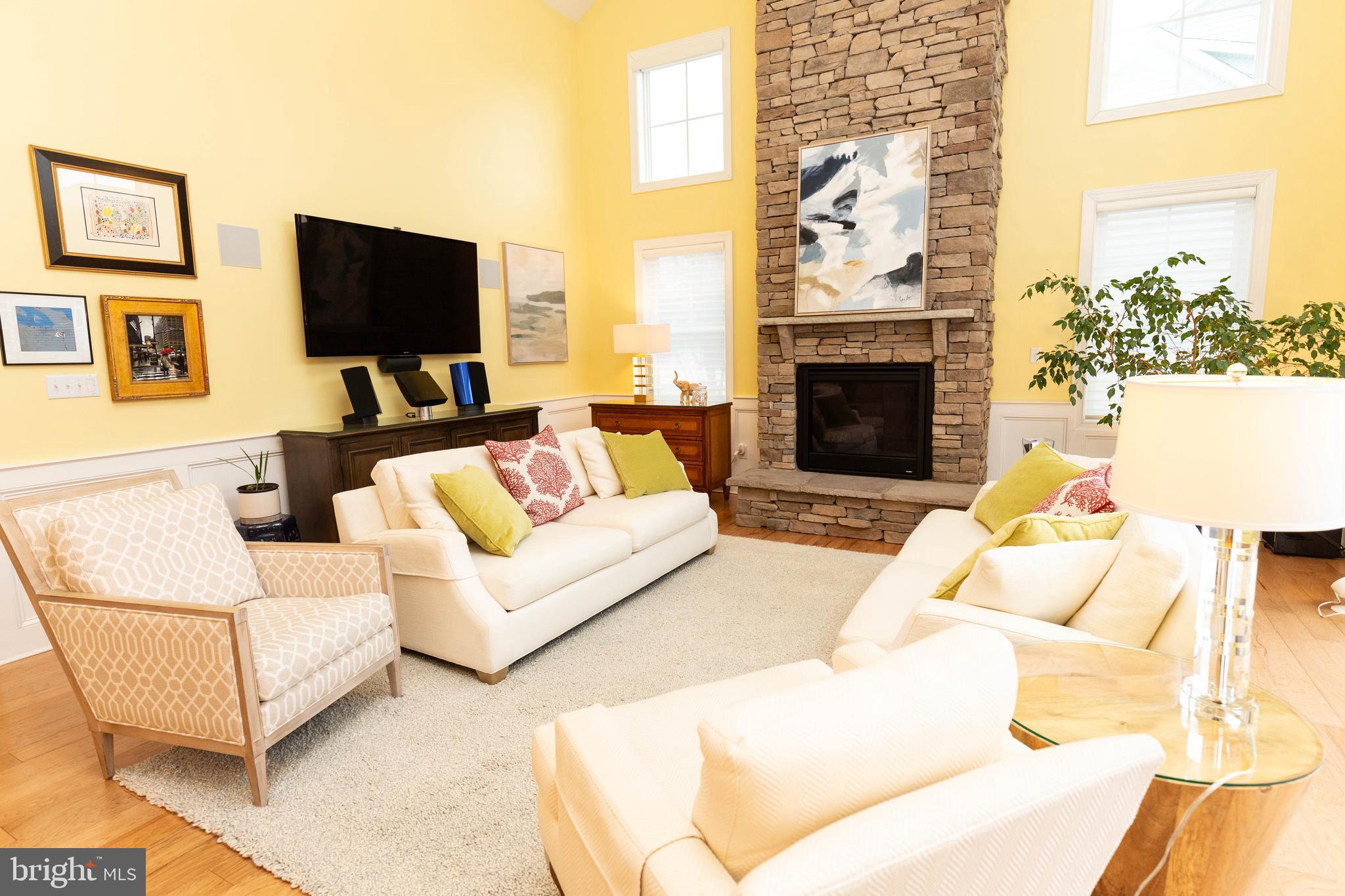 SAWGRASS AT WHITE OAK CREEK - Residential