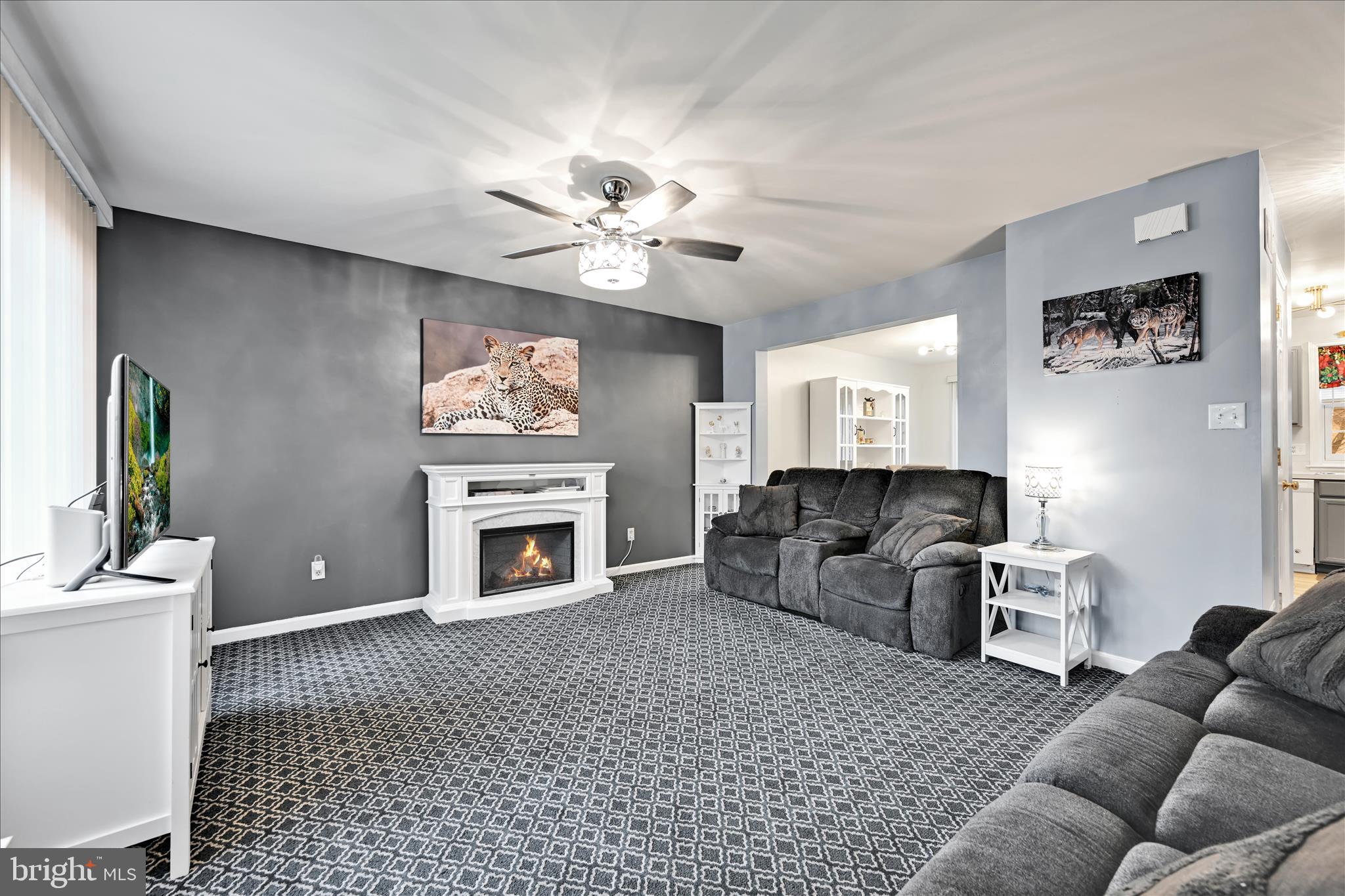 QUENTIN HUNT - Residential