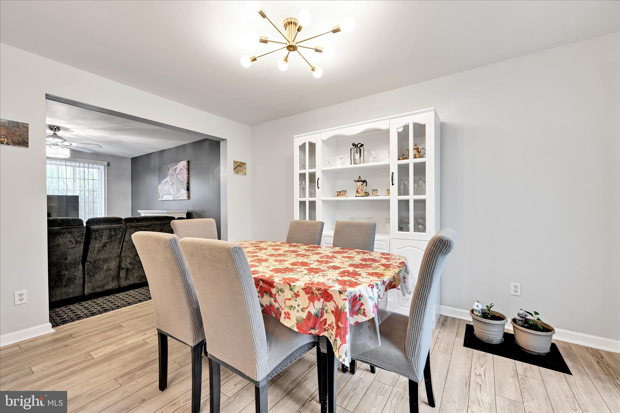 QUENTIN HUNT - Residential