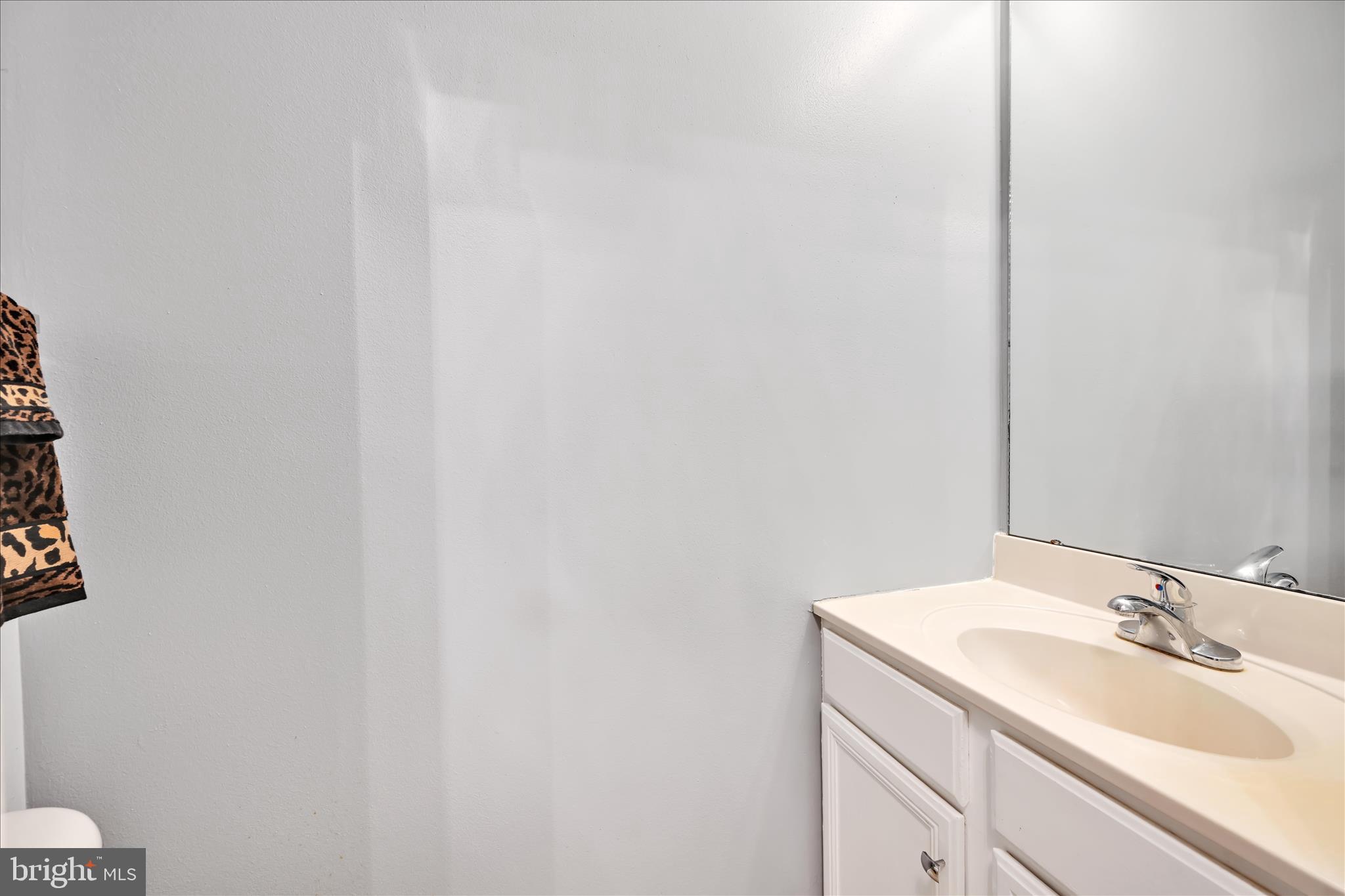 QUENTIN HUNT - Residential