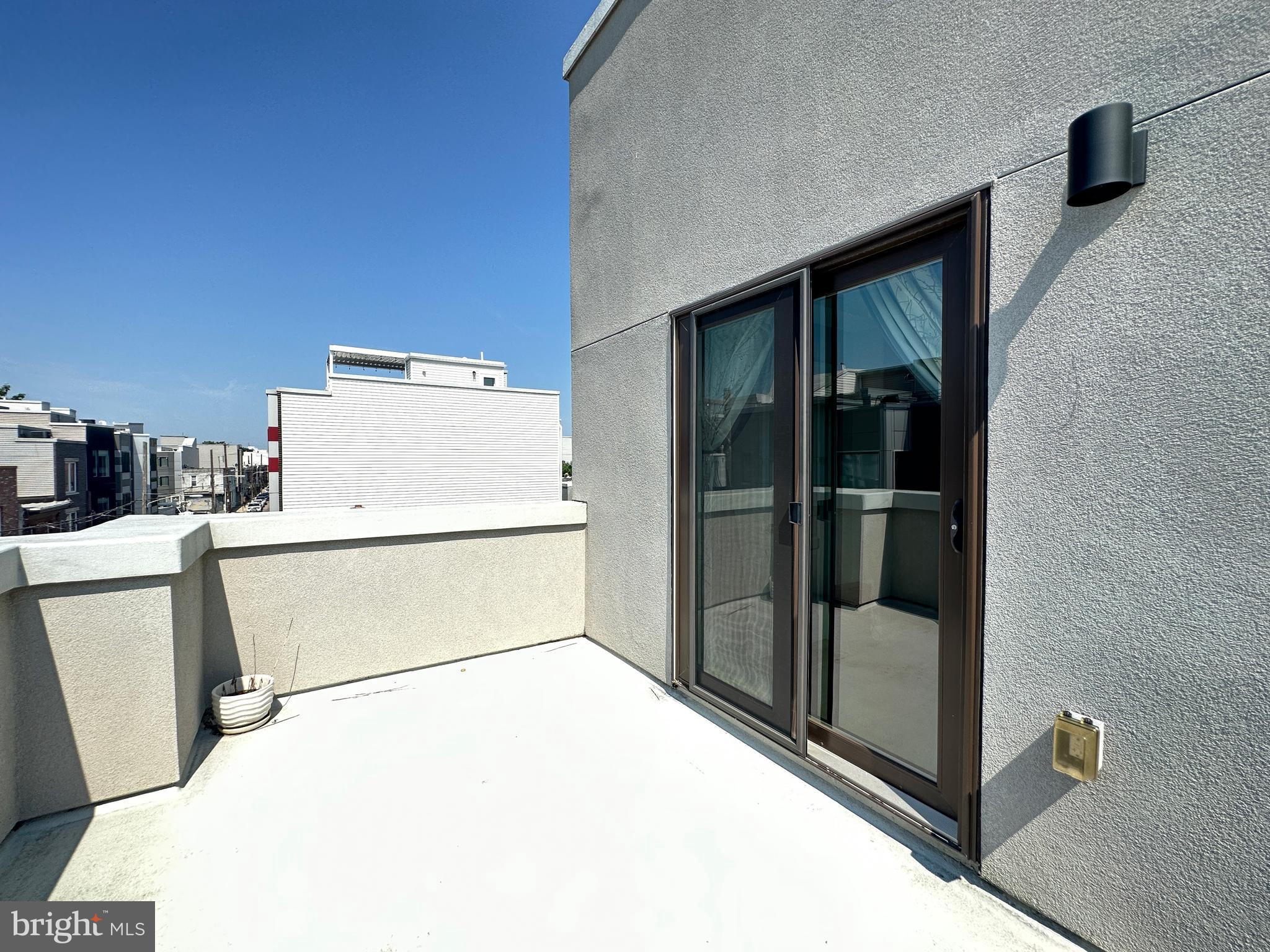 POINT BREEZE - Residential Lease