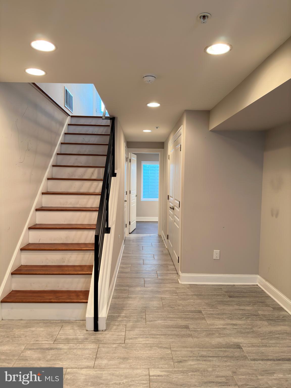 POINT BREEZE - Residential Lease