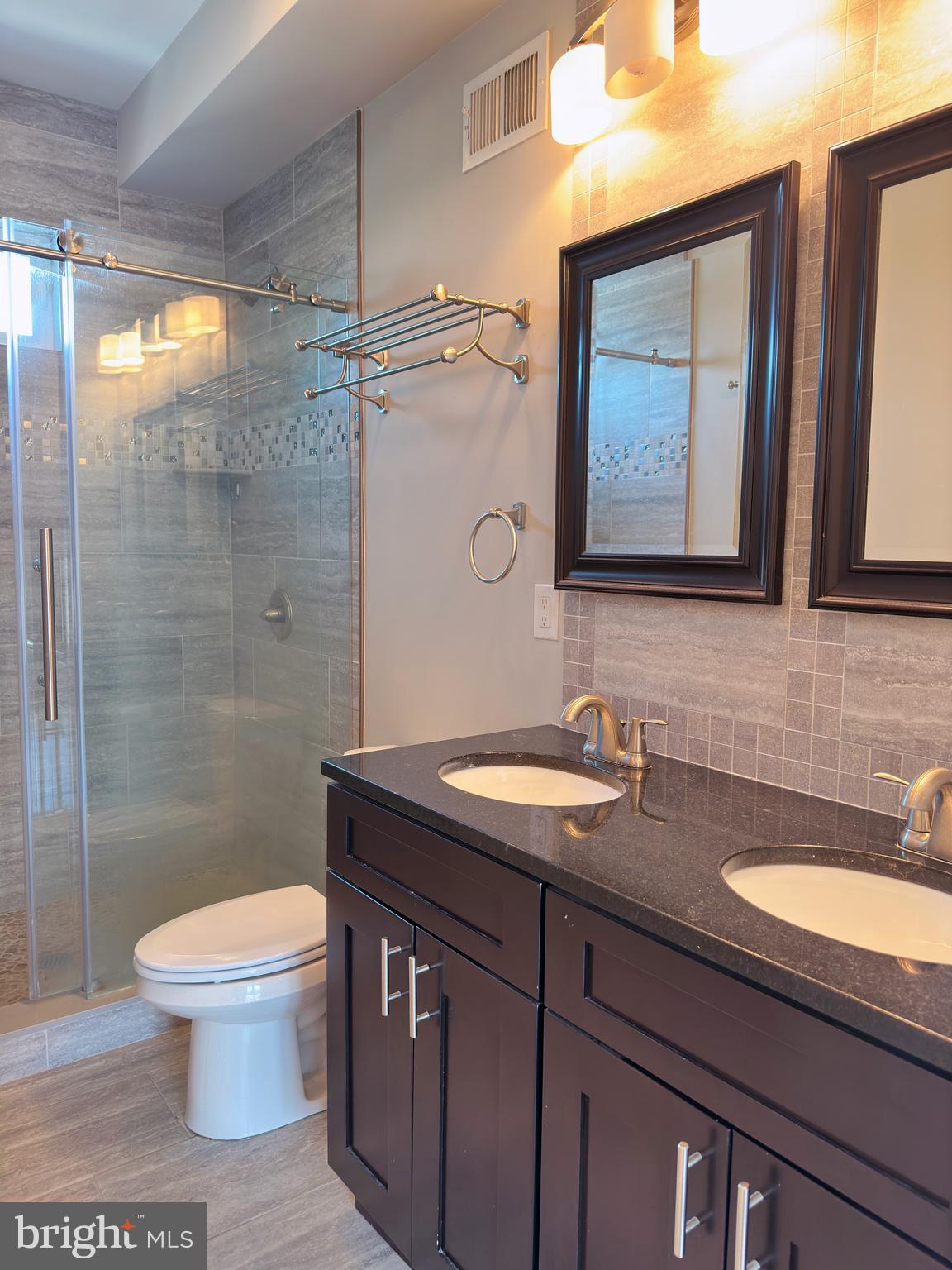 POINT BREEZE - Residential Lease