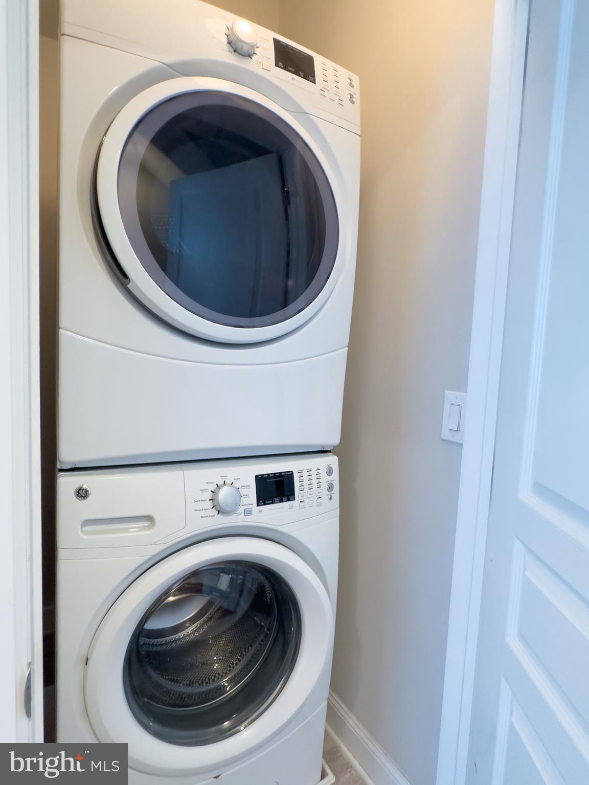 POINT BREEZE - Residential Lease