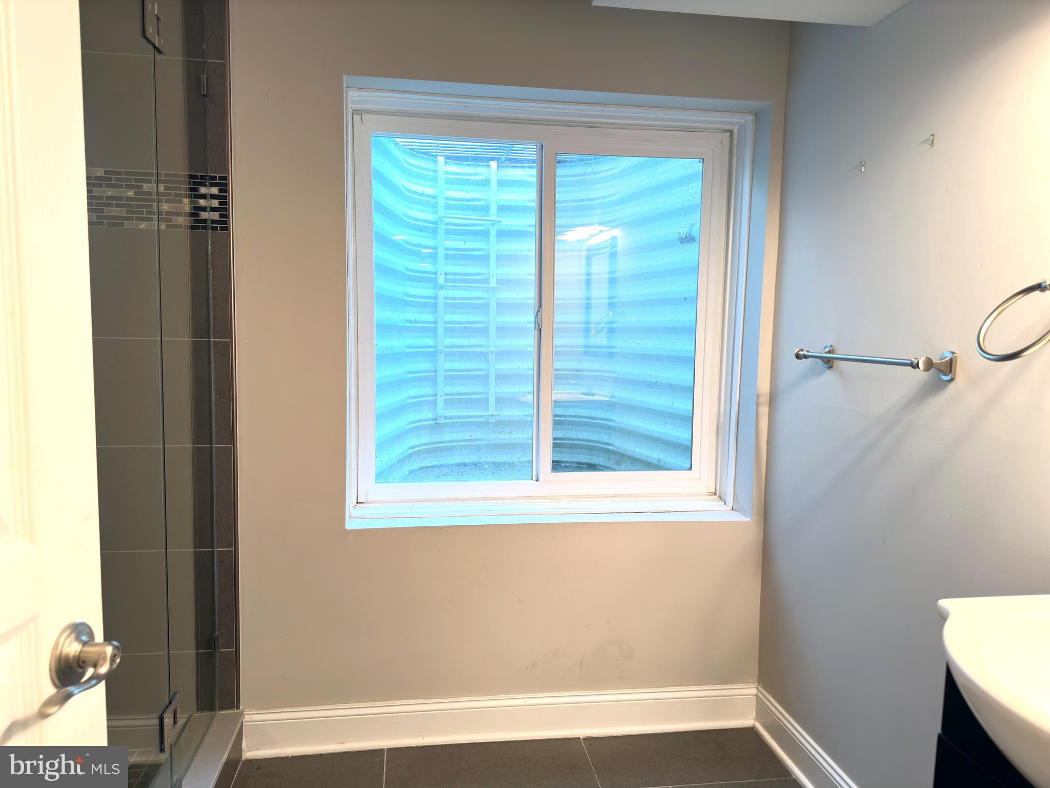 POINT BREEZE - Residential Lease