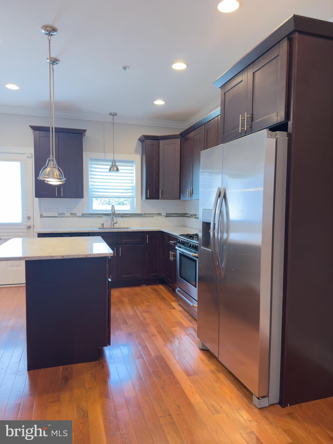 POINT BREEZE - Residential Lease