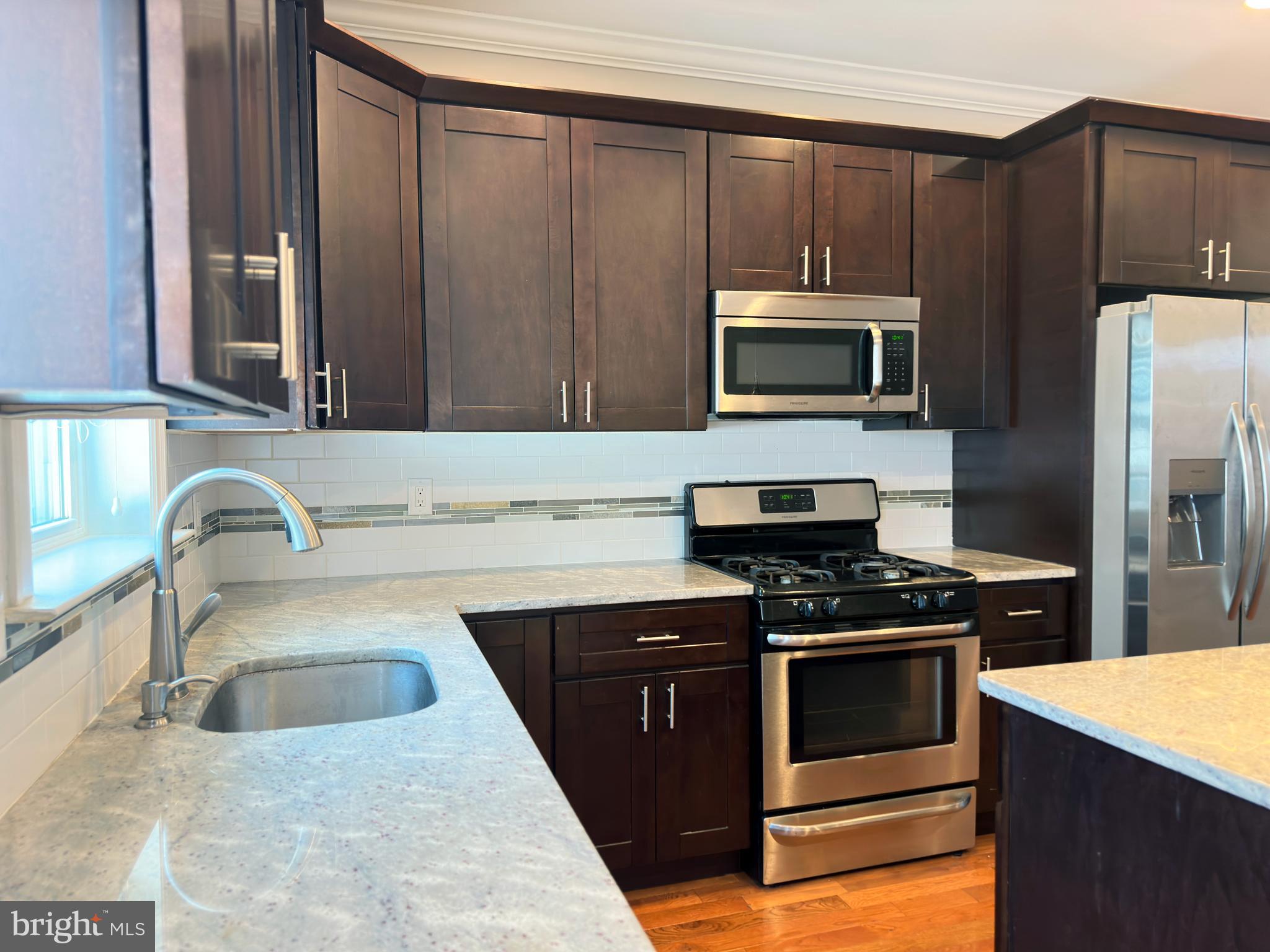 POINT BREEZE - Residential Lease