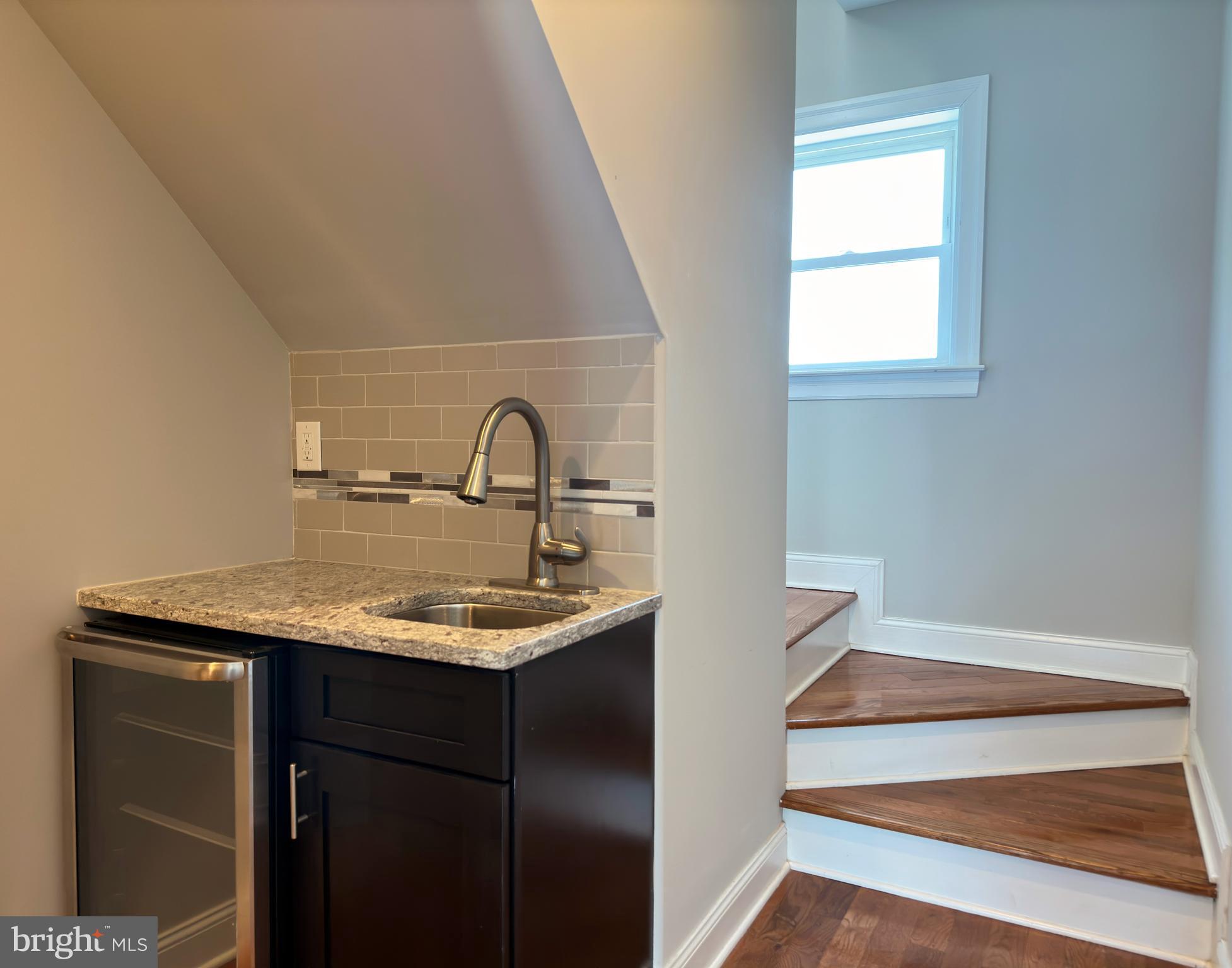 POINT BREEZE - Residential Lease