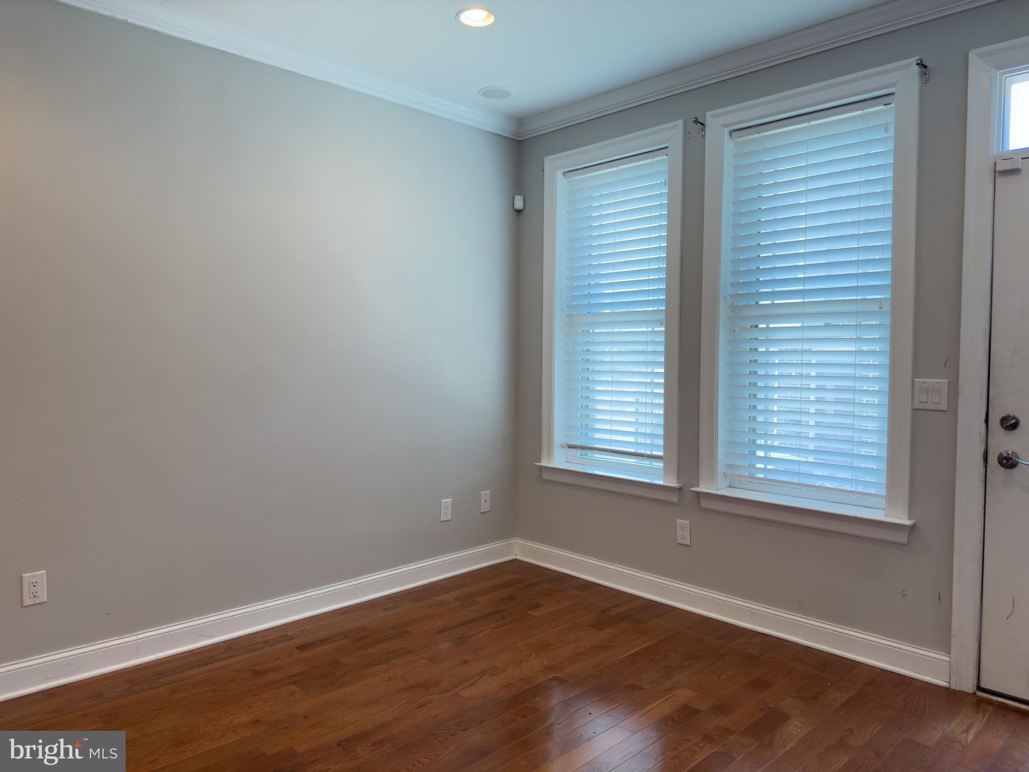 POINT BREEZE - Residential Lease