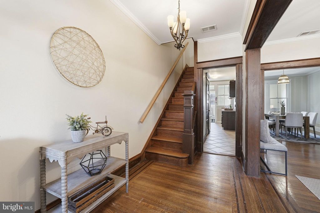 Photo of 518 Park Road NW, WASHINGTON, DC 20010 (MLS # DCDC2230126)