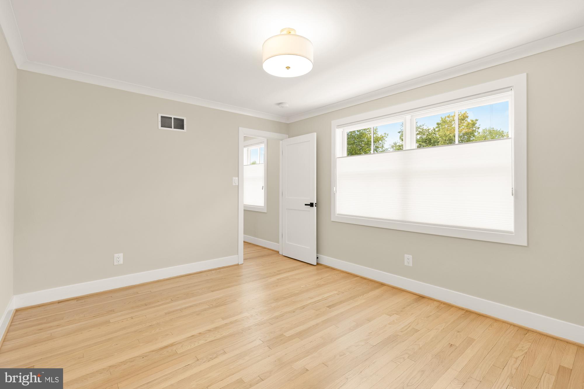 POTOMAC FALLS - Residential