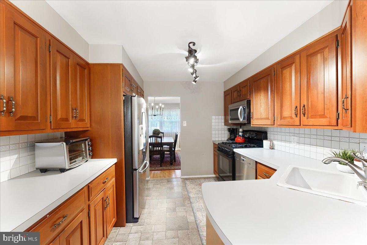 PARKWYNNE ESTATES - Residential